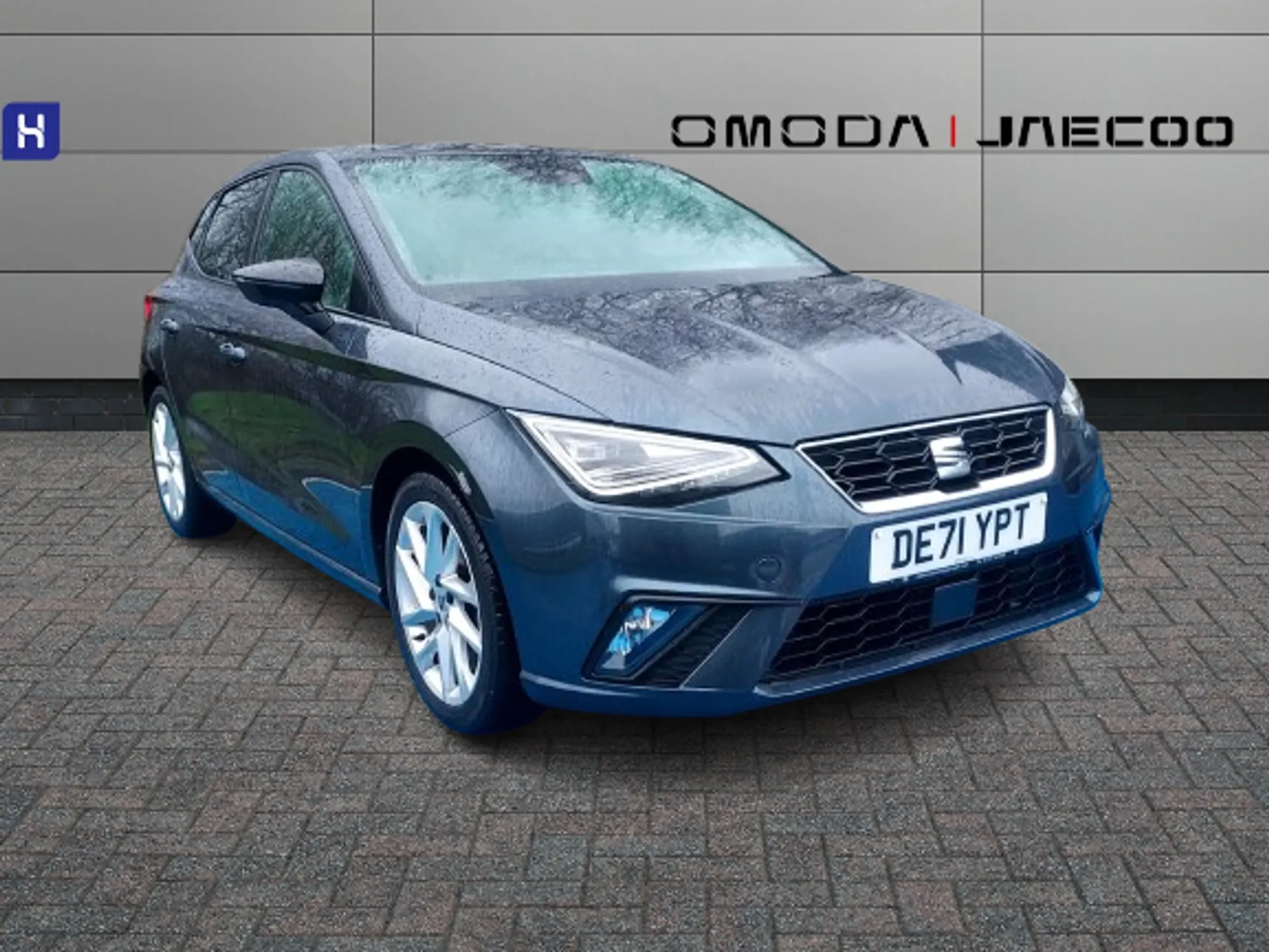 DE71YPT SEAT Ibiza 1.0 TSI 95 FR 5dr Image #1