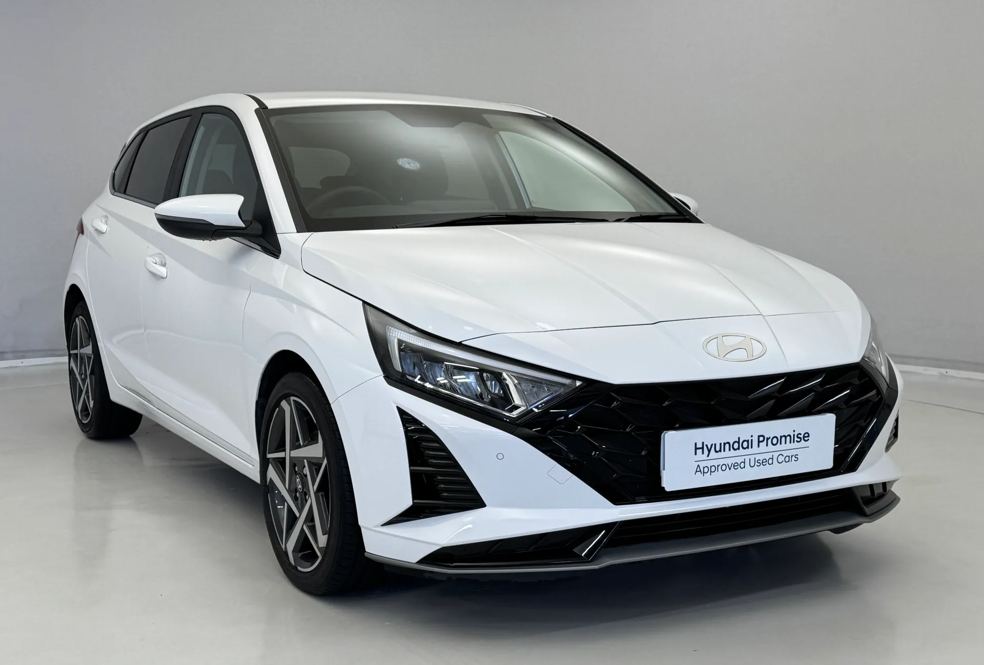 DU73BKA Hyundai i20 1.0T GDi Premium 5dr DCT Image #1