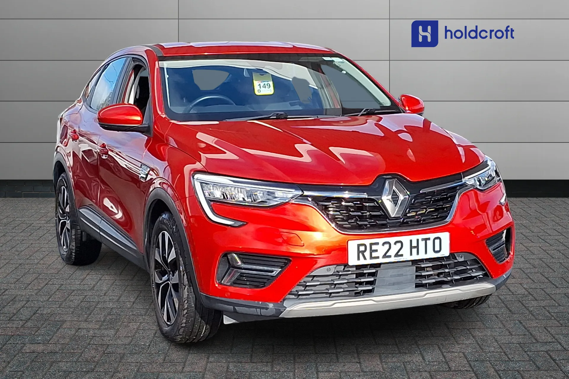 RE22HTO Renault ARKANA 1.6 E-TECH Hybrid 145 Iconic 5dr Auto Image #1