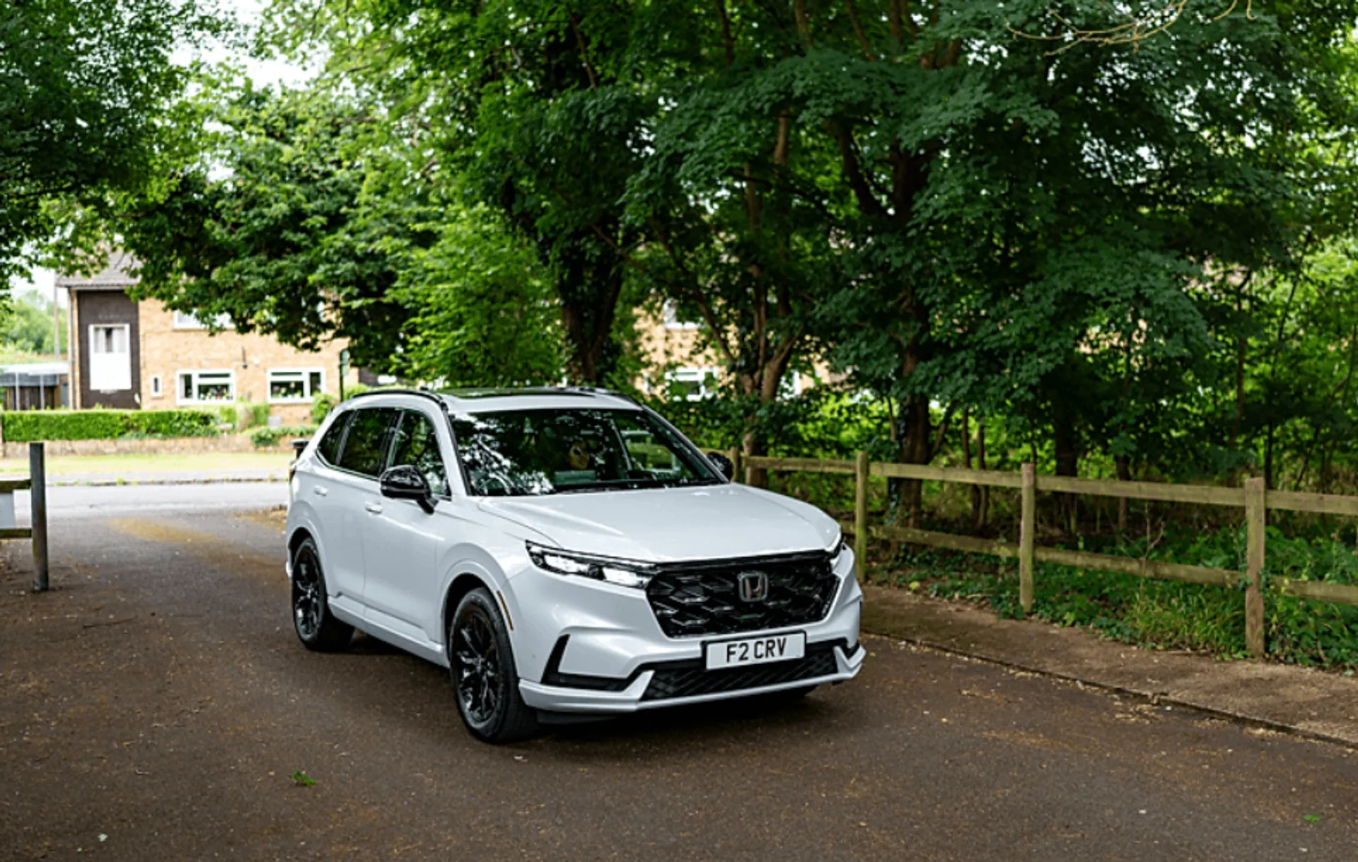  Honda CR-V ELEGANCE Image #1