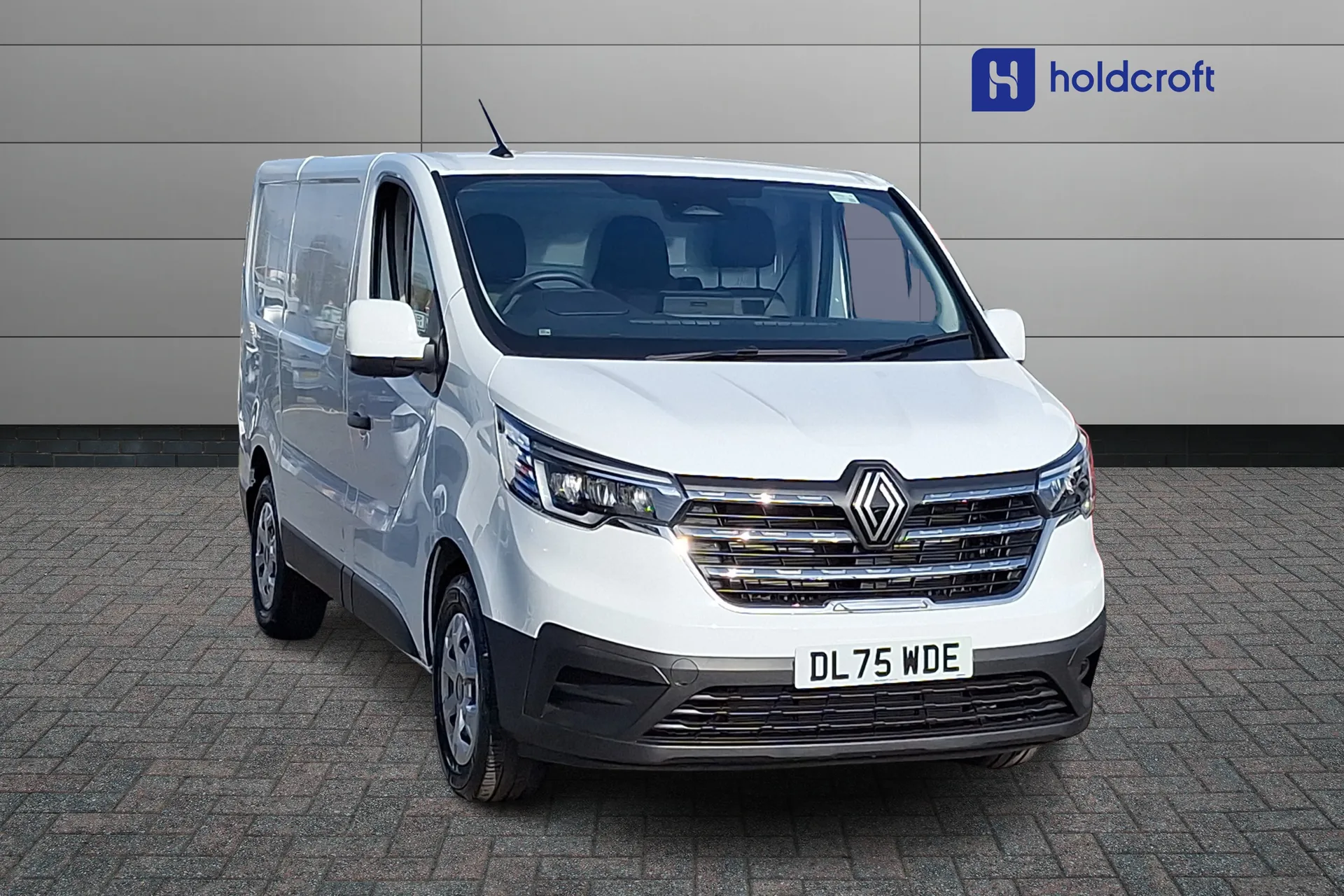 DL75WDE Renault Trafic SL30 Blue dCi 130 Advance [Safety] Van Image #1