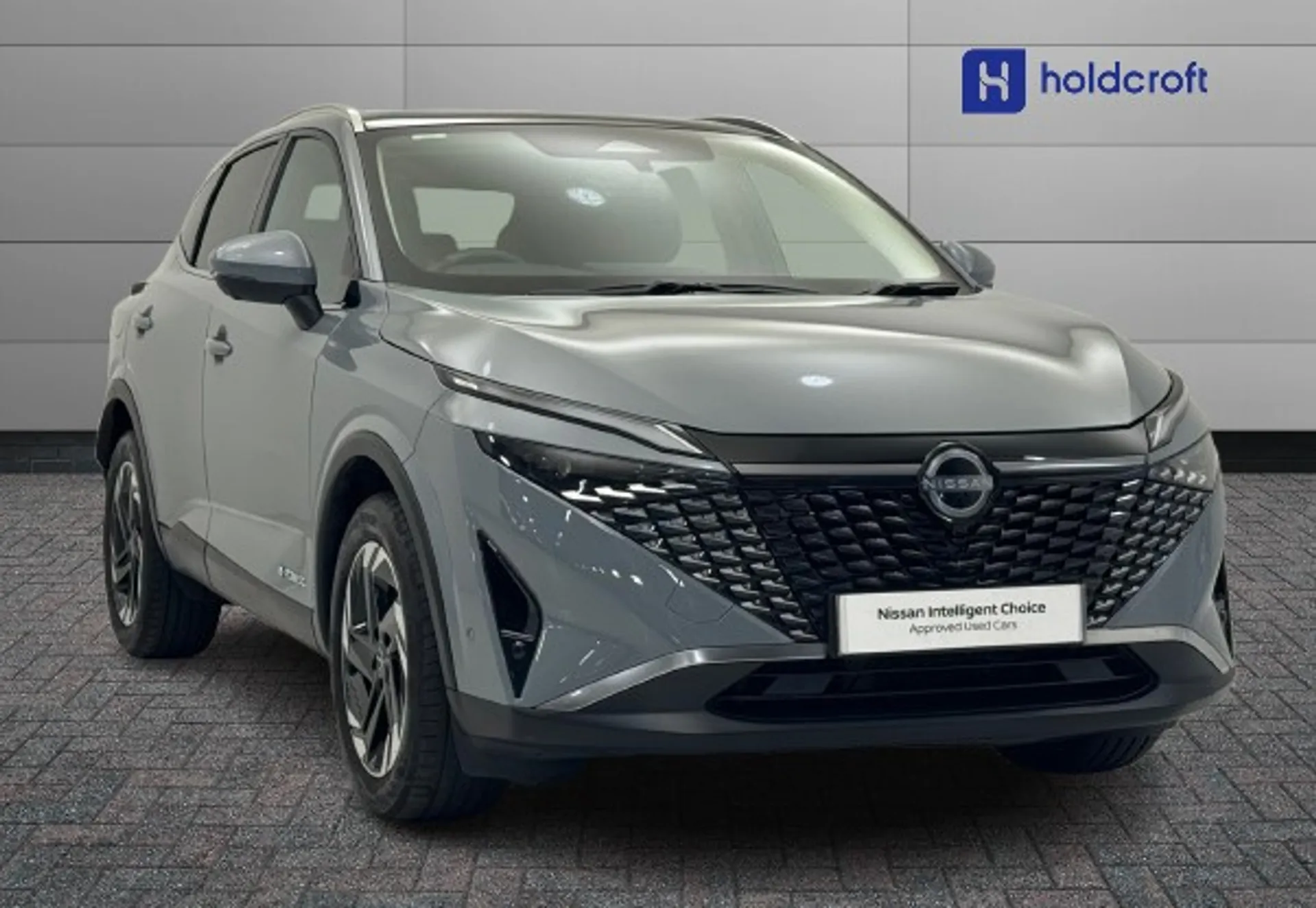 OY74ZGE Nissan Qashqai 1.3 DiG-T MH N-Connecta [Glass Roof] 5dr Image #1