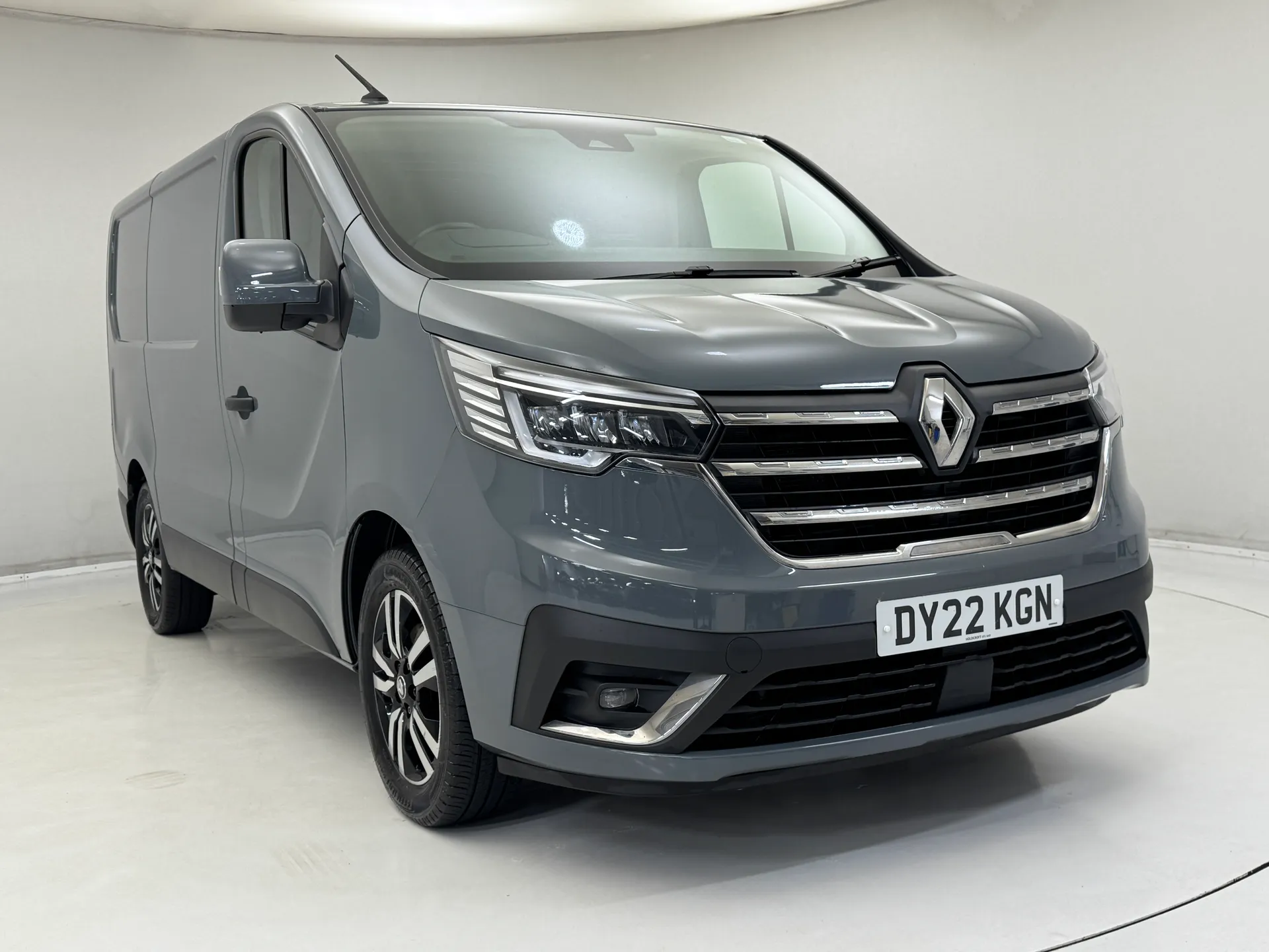 DY22KGN Renault Trafic SL28 Blue dCi 150 Sport+ Van Image #1