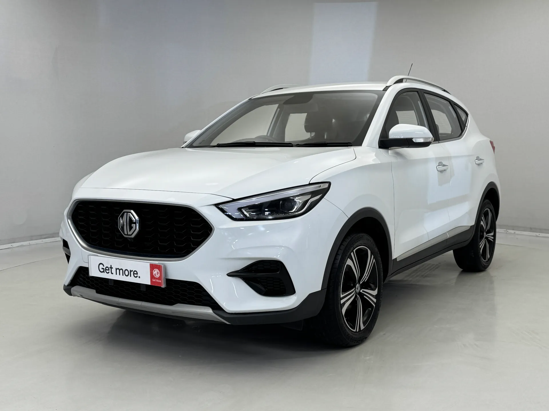 DN23XPM Mg Motor Uk Zs 1.5 VTi-TECH Excite 5dr Image #1