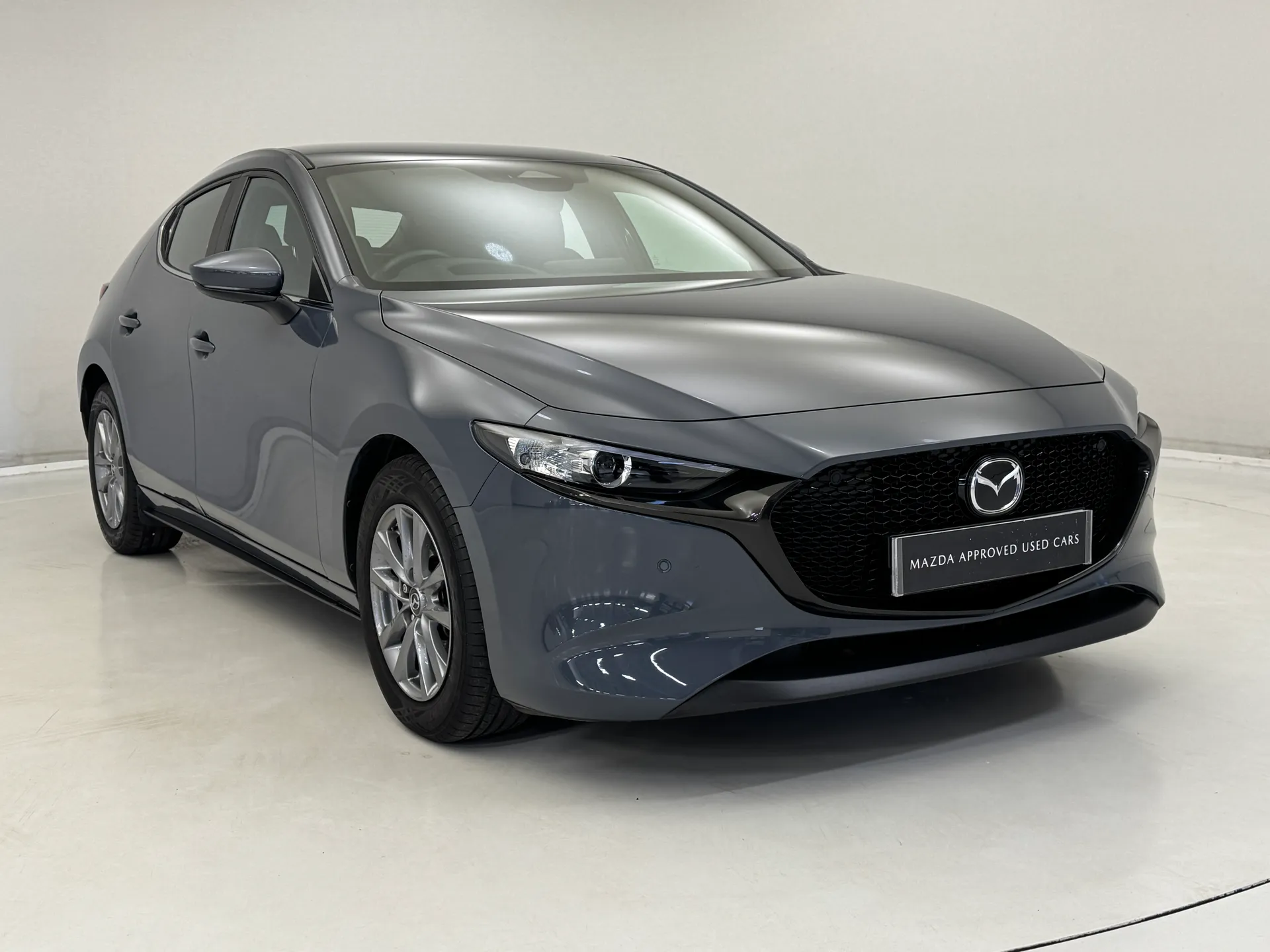 DP74SBV Mazda Mazda3 2.0 e-Skyactiv G MHEV Centre-Line 5dr Image #1