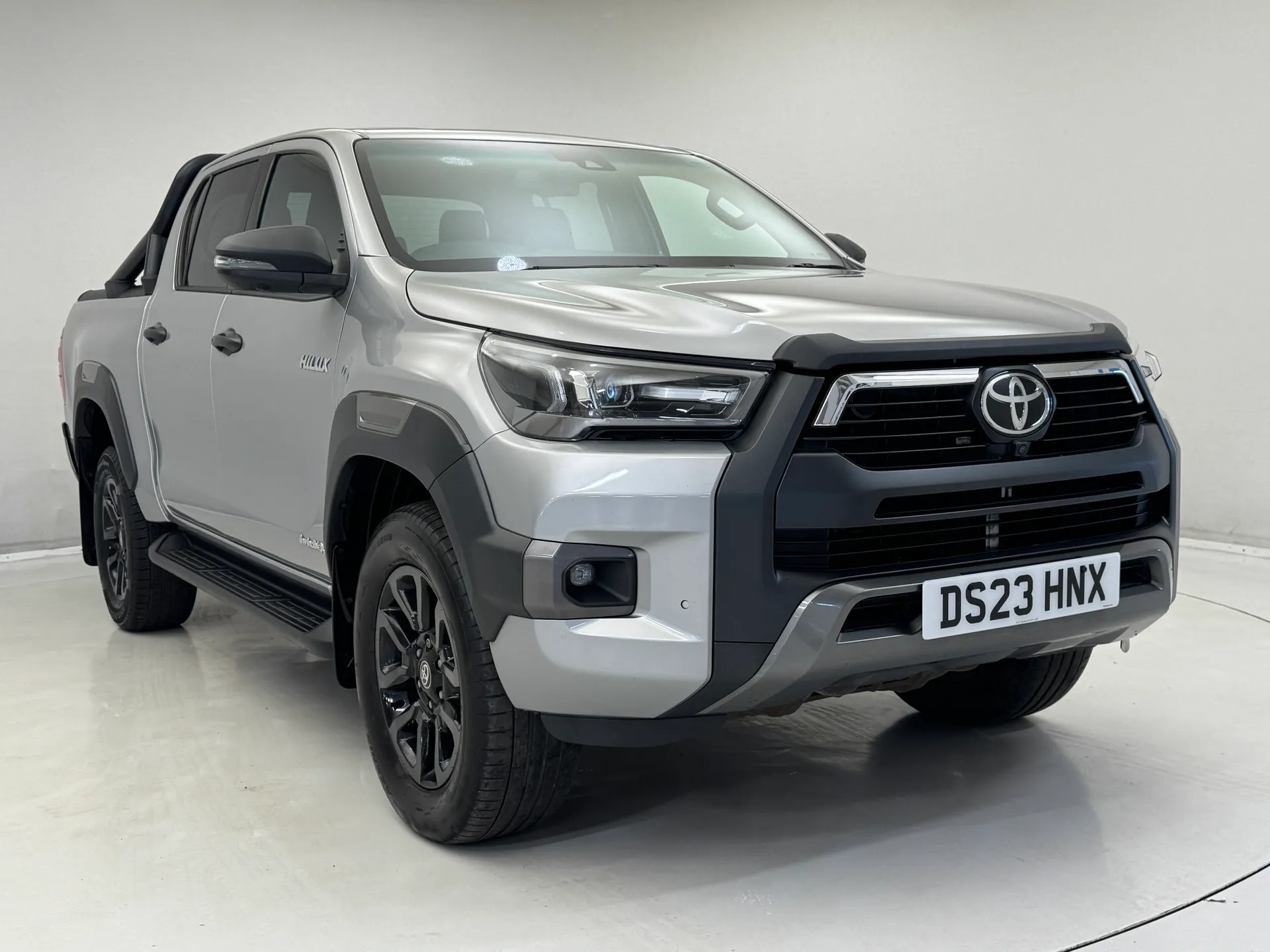 DS23HNX Toyota Hilux Invincible X D/Cab Pick Up 2.8 D-4D Auto Image #1