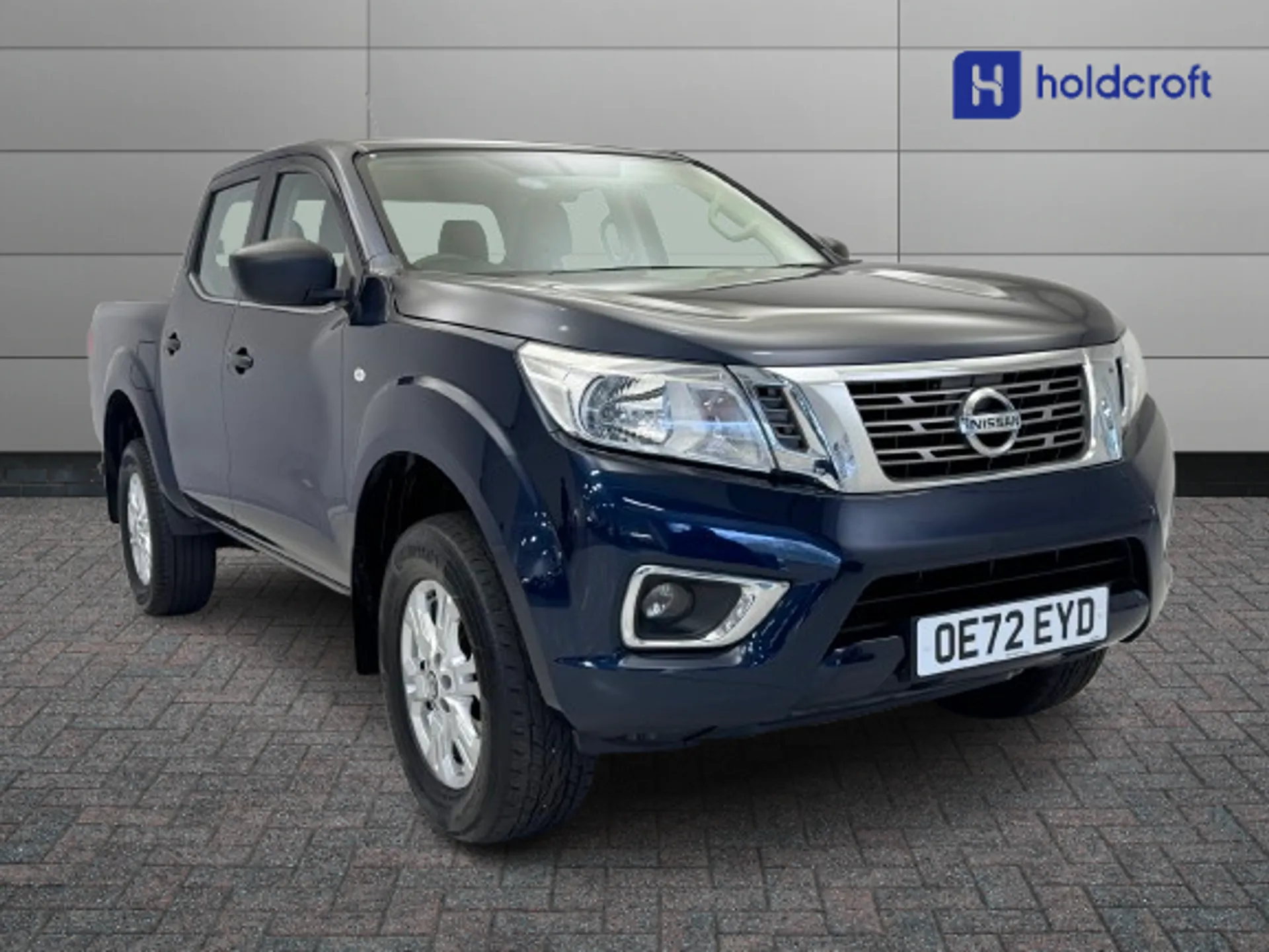 OE72EYD Nissan Navara Double Cab Pick Up Acenta 2.3dCi 163 TT 4WD Image #1