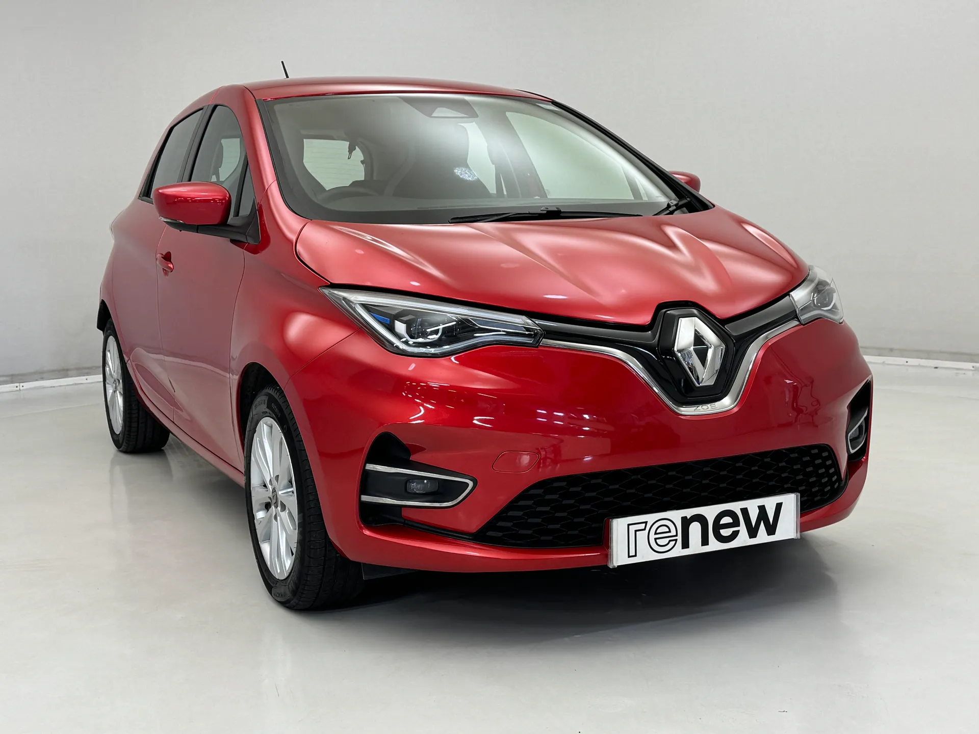 MA71EOX Renault Zoe 80kW Iconic R110 50kWh Rapid Charge 5dr Auto Image #1