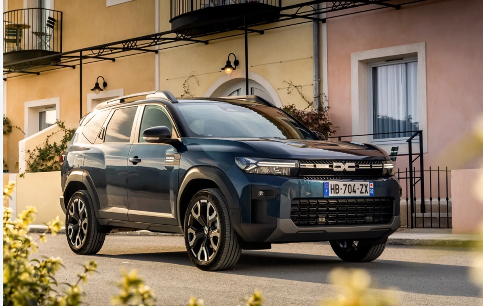  Dacia Bigster Hev Expression Hybrid 155 Image #1