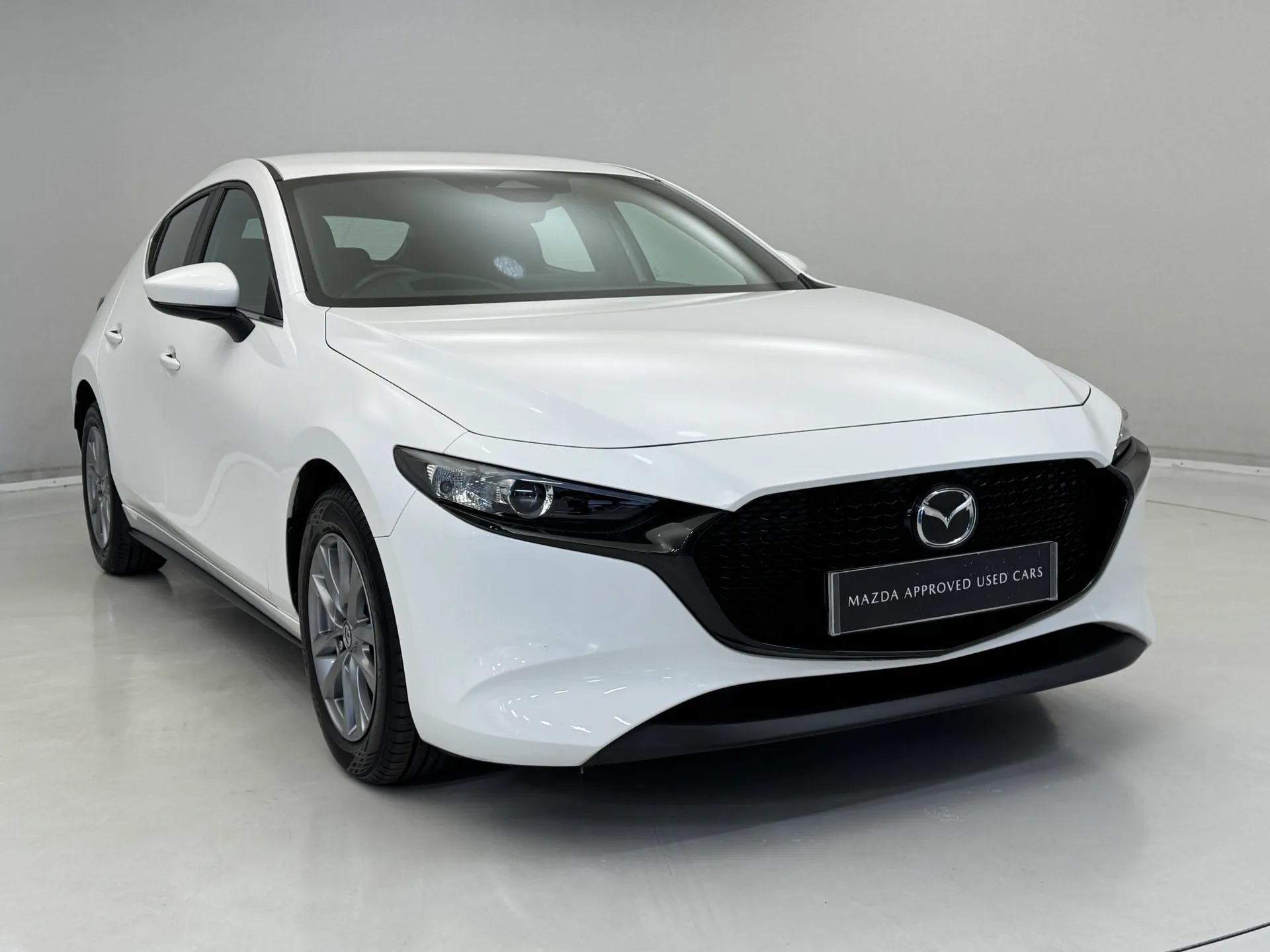 MD23XRR Mazda Mazda3 2.0 e-Skyactiv G MHEV Prime-Line 5dr Image #1