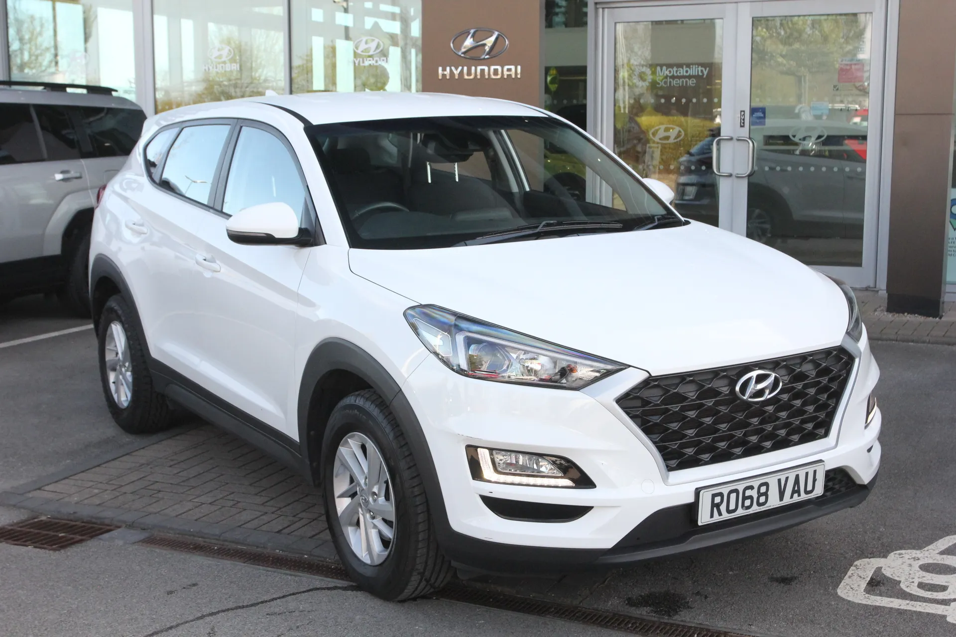 RO68VAU Hyundai Tucson 1.6 GDi S Connect 5dr 2WD Image #1