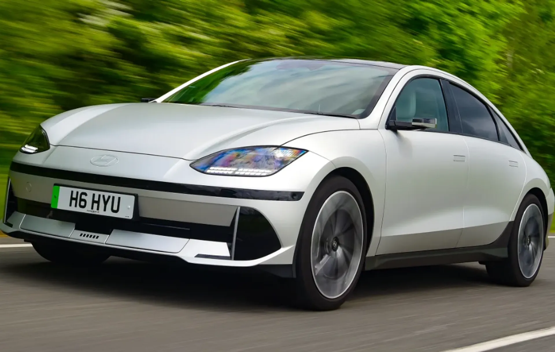  Hyundai Ioniq 6 239kW Ultimate 77kWh 4dr AWD Auto (BCH) Image #1