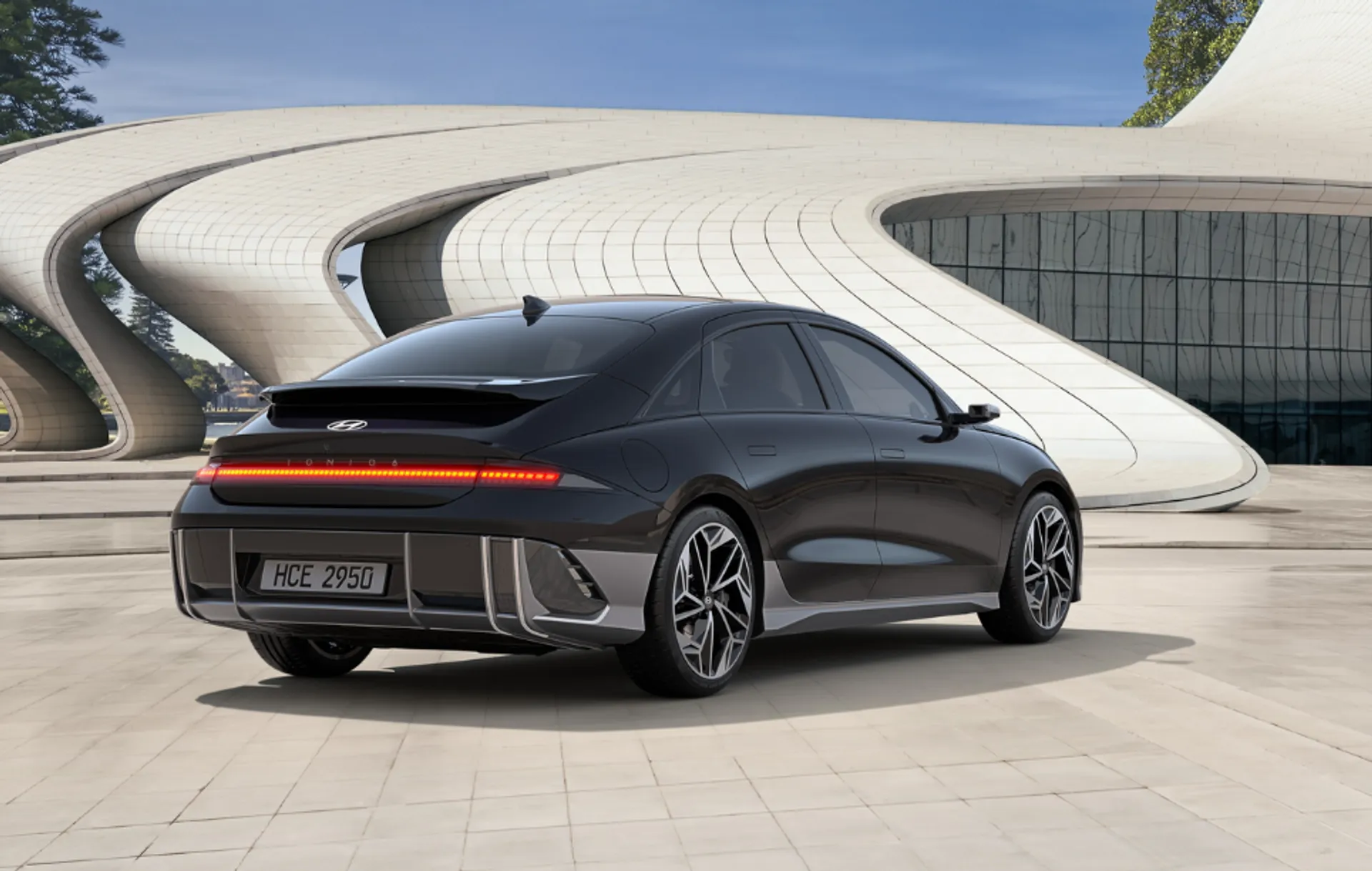  Hyundai Ioniq 6 239kW Ultimate 77kWh 4dr AWD Auto  Image #1