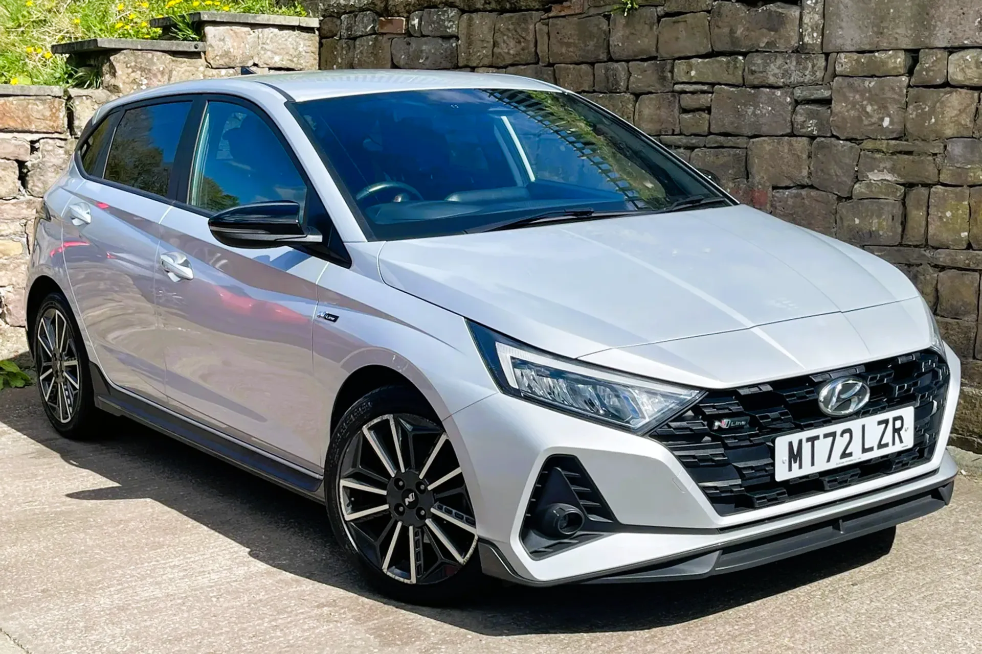 MT72LZR Hyundai i20 1.0T GDi 48V MHD 120 N Line 5dr Image #1