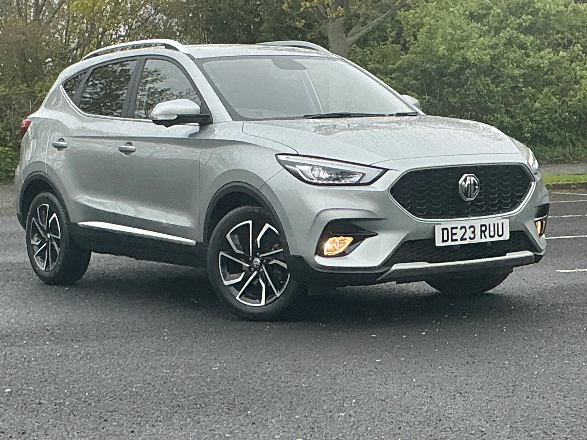 DE23RUU Mg Motor Uk Zs 1.5 VTi-TECH Exclusive 5dr Image #1