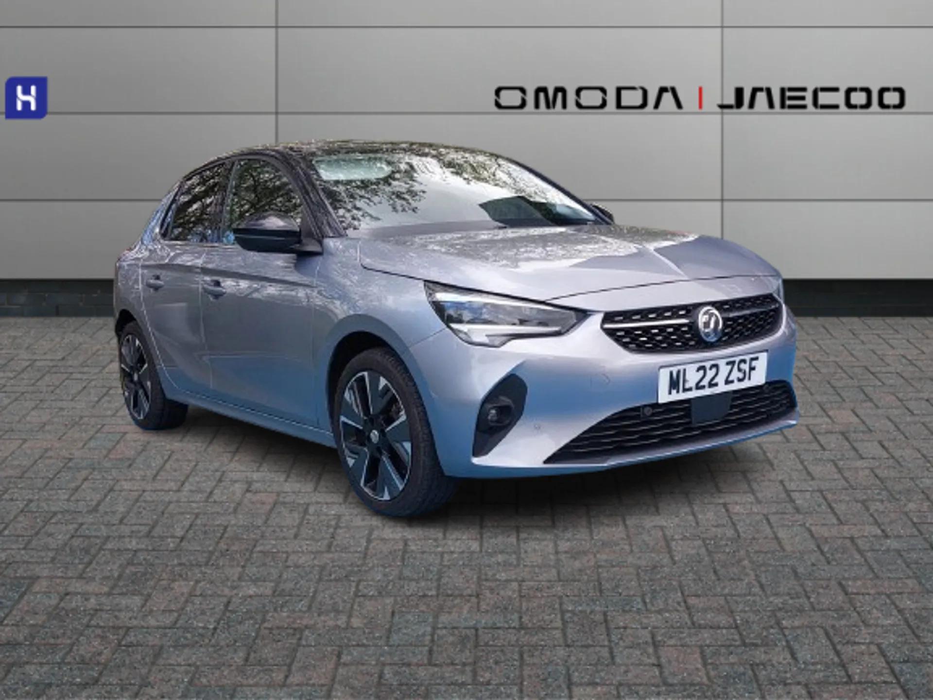 ML22ZSF Vauxhall Corsa 100kW Elite Nav Premium 50kWh 5dr Auto [7.4kWCh] Image #1