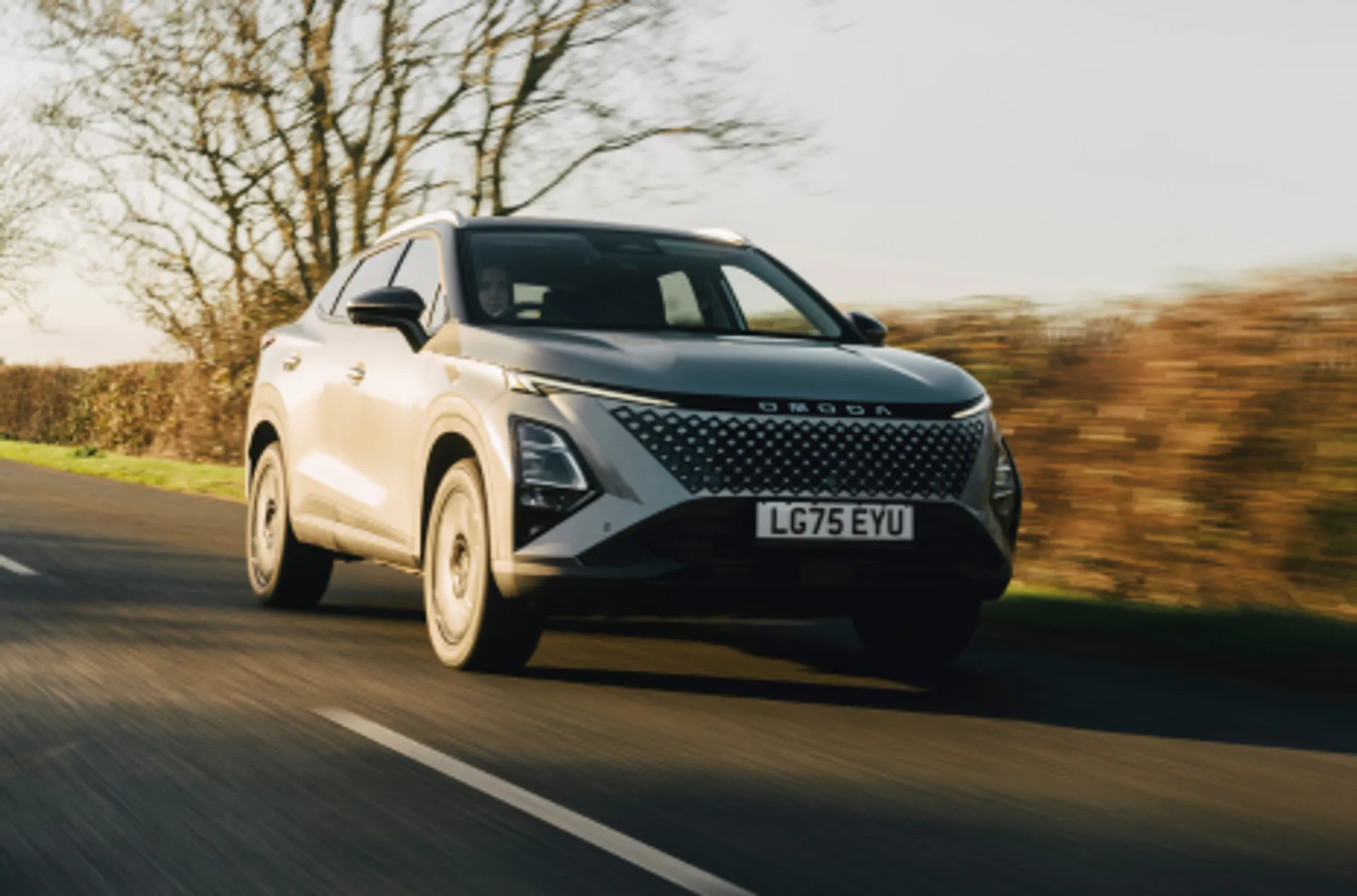 Omoda 5 1.5T Knight HEV 5dr  Image #1