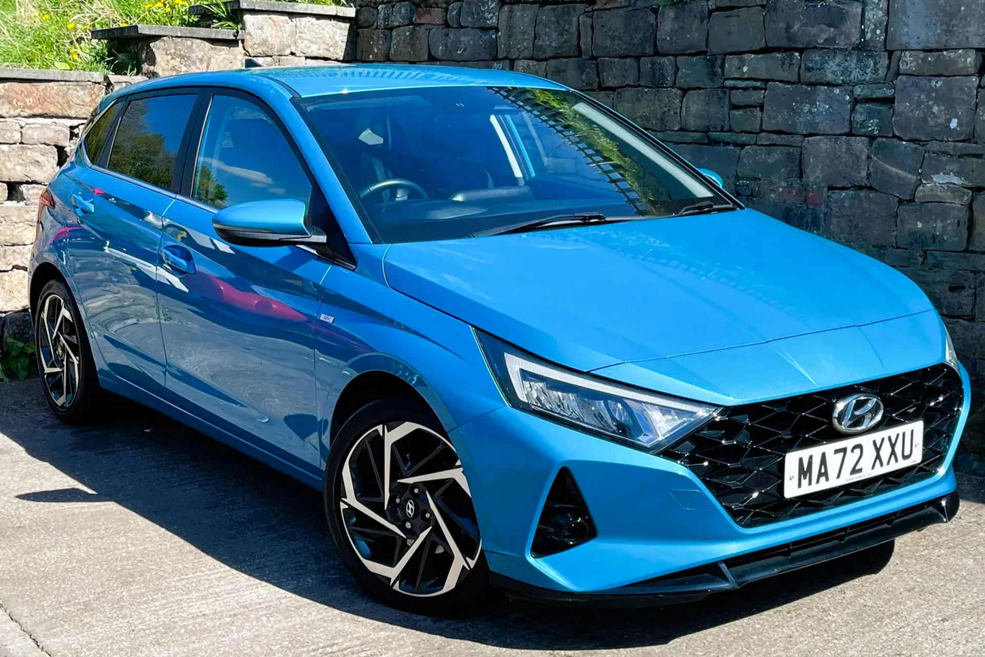 MA72XXU Hyundai i20 1.0T GDi 48V MHD Premium 5dr Image #1