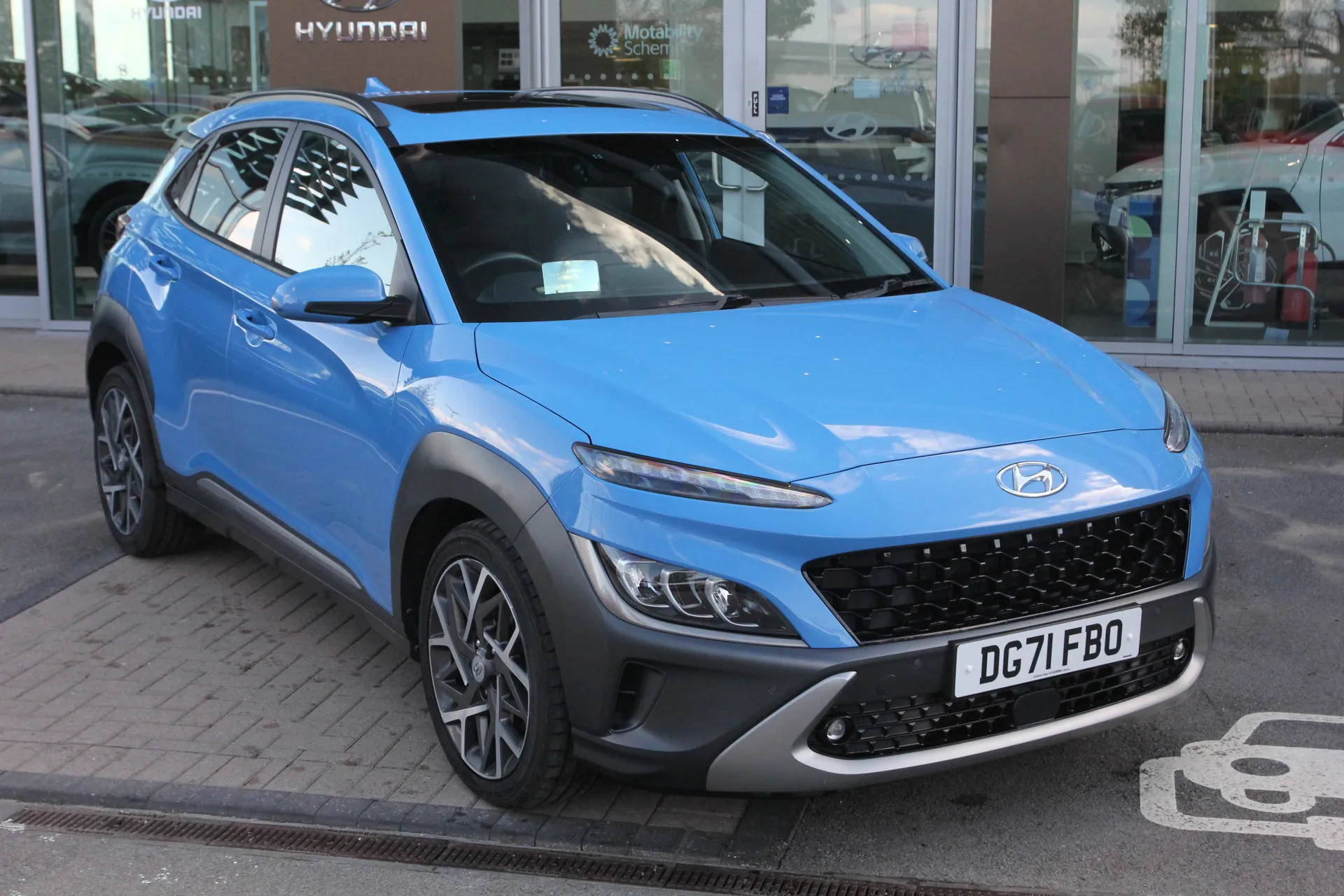 DG71FBO Hyundai Kona 1.6 GDi Hybrid Ultimate 5dr DCT Image #1