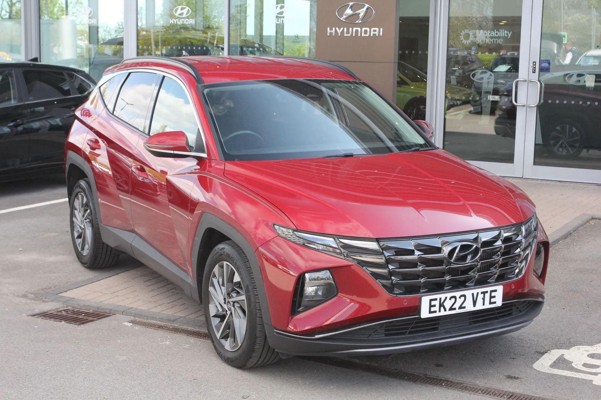 EK22VTE Hyundai Tucson 1.6 TGDi Premium 5dr 2WD Image #1