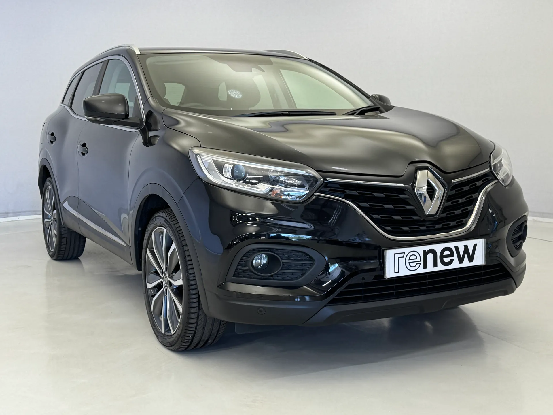 BN20WUE Renault Kadjar 1.5 Blue dCi Iconic 5dr Image #1