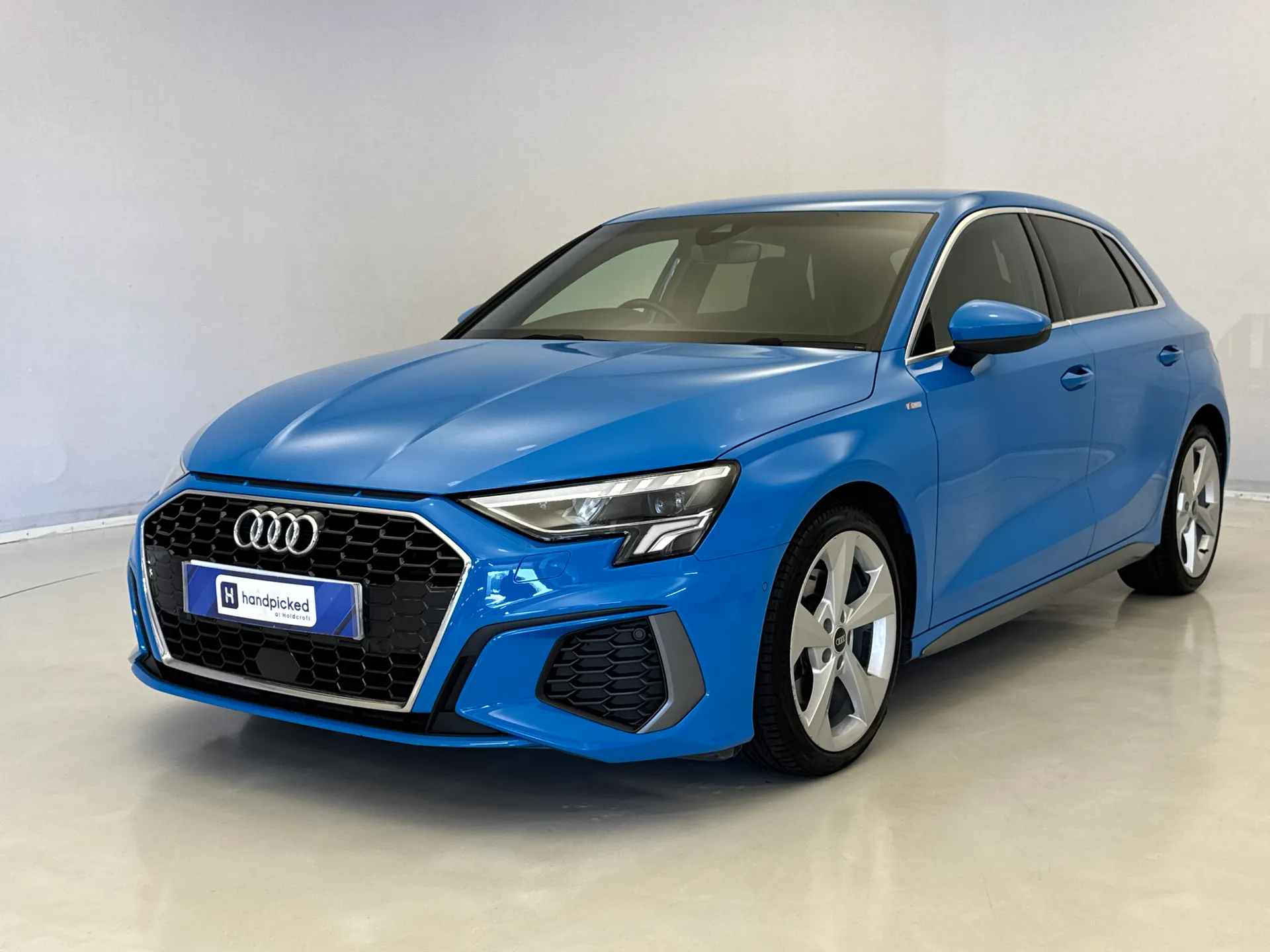 KE70UWA Audi A3 30 TFSI S Line 5dr S Tronic [Comfort+Sound] Image #1
