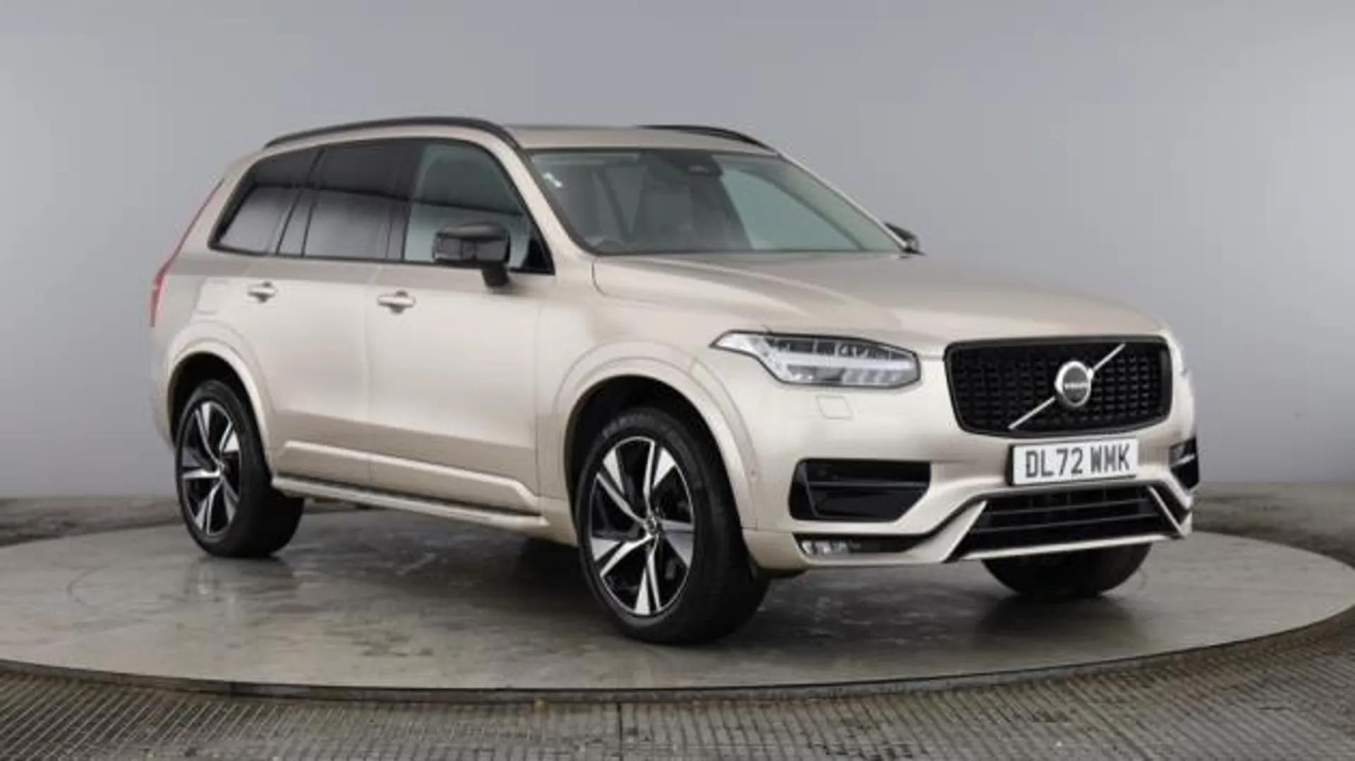 DL72WMK Volvo XC90 2.0 B5P [250] Plus Dark 5dr AWD Geartronic Image #1