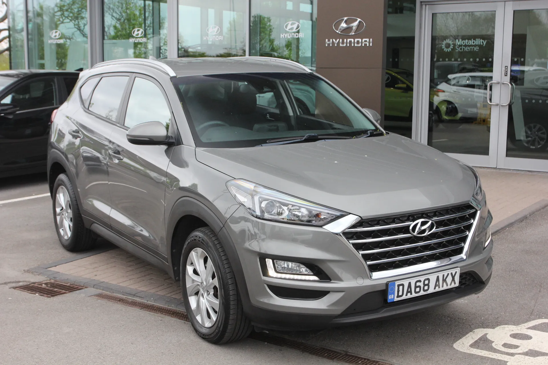 DA68AKX Hyundai Tucson 1.6 GDi SE Nav 5dr 2WD Image #1