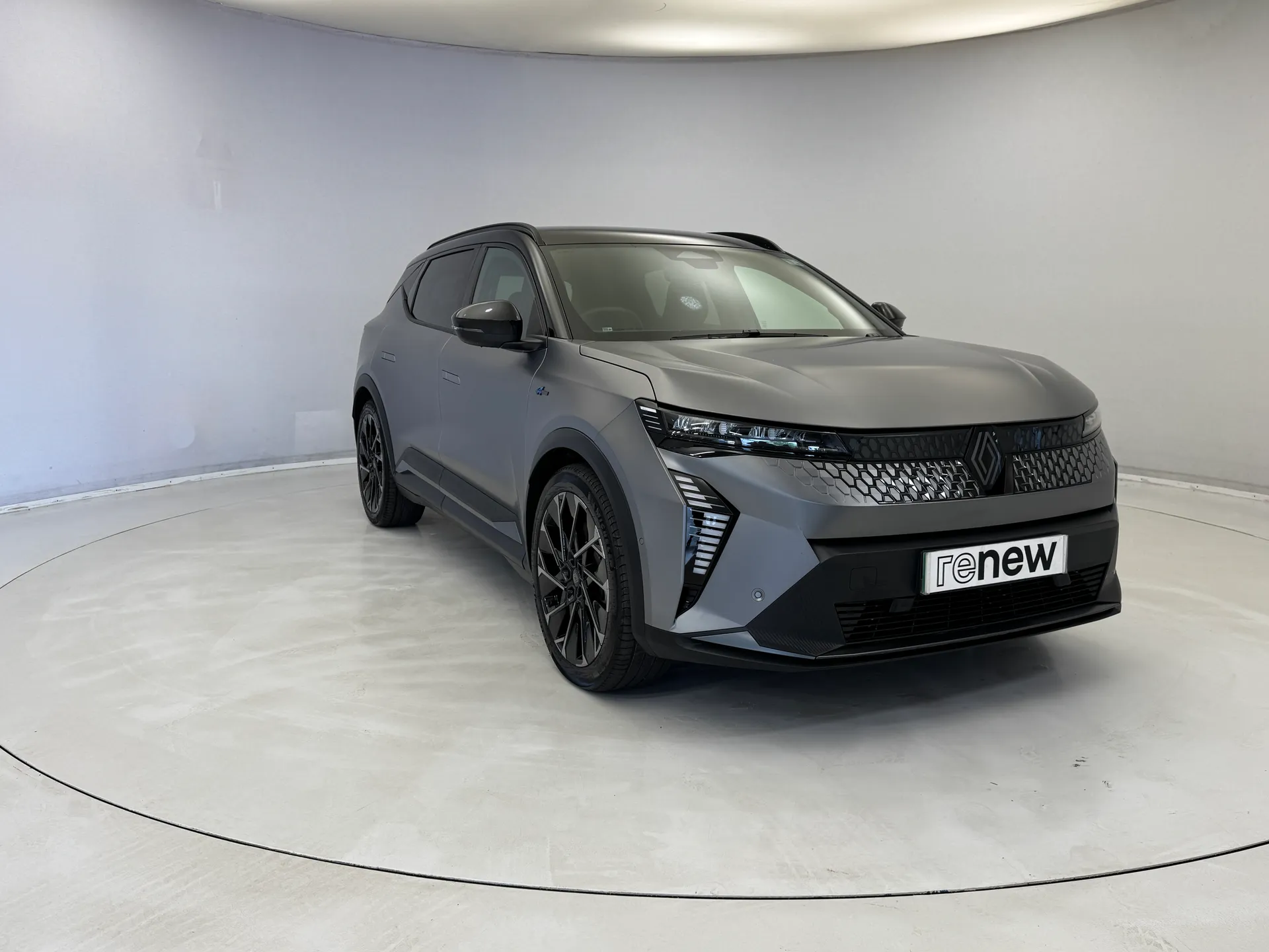 DF74KUS Renault Scenic E-Tech 160kW Esprit Alpine 87kWh Long Range 5dr Auto Image #1