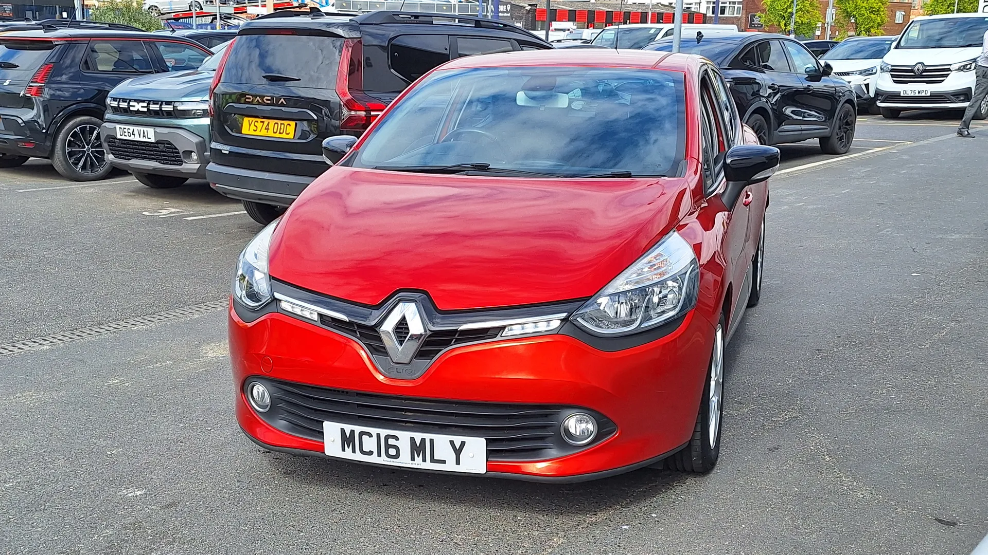 MC16MLY Renault Clio 1.5 dCi 90 Dynamique Nav 5dr Image #1