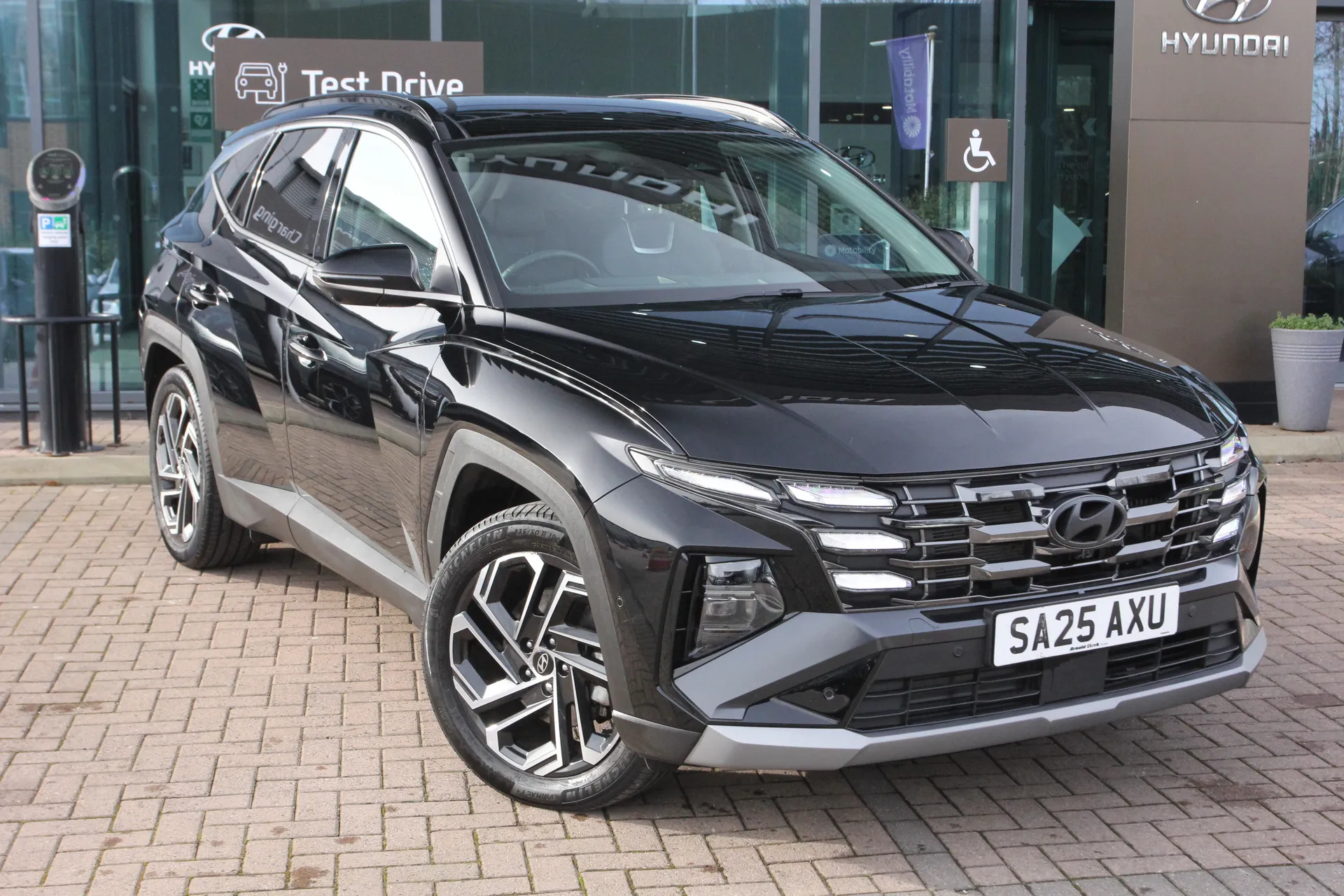 SA25AXU Hyundai Tucson 1.6T Plug-in Hybrid Ultimate 5dr Auto Image #1