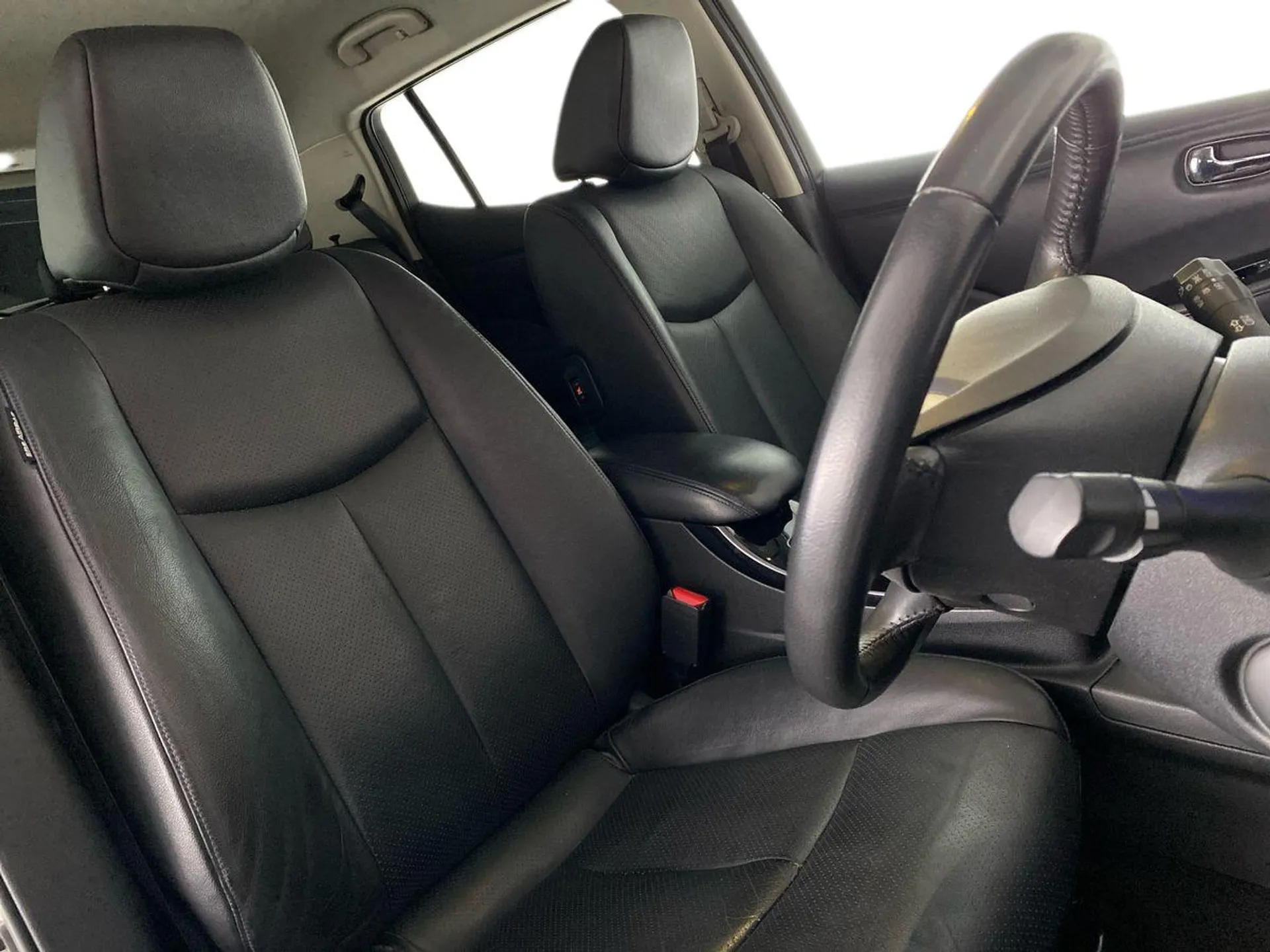 2016 Nissan Leaf thumbnail 13
