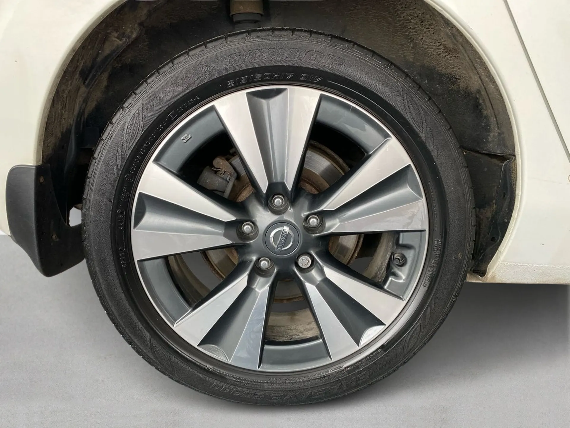 2016 Nissan Leaf thumbnail 20