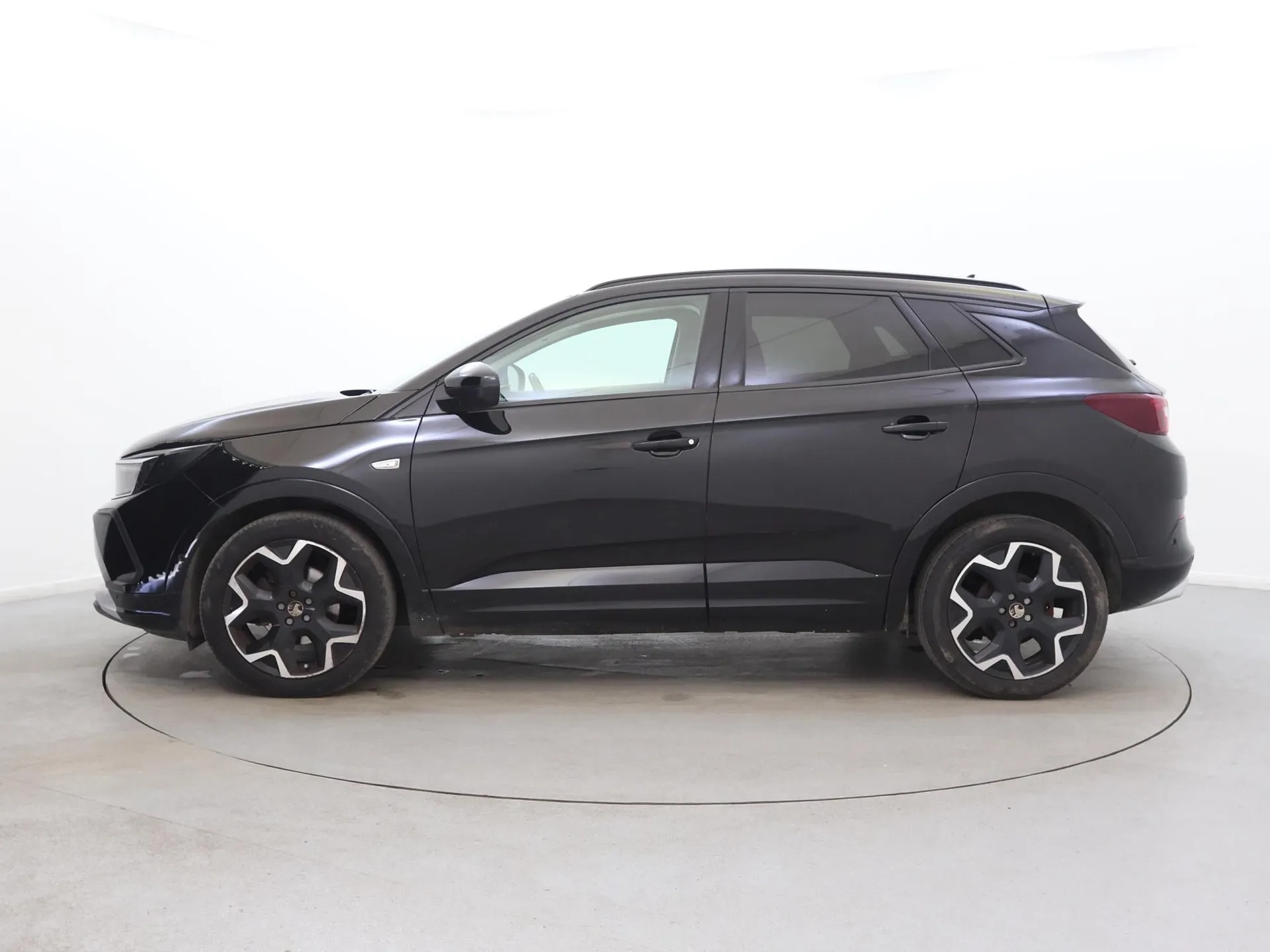 2022 Vauxhall Grandland thumbnail 4