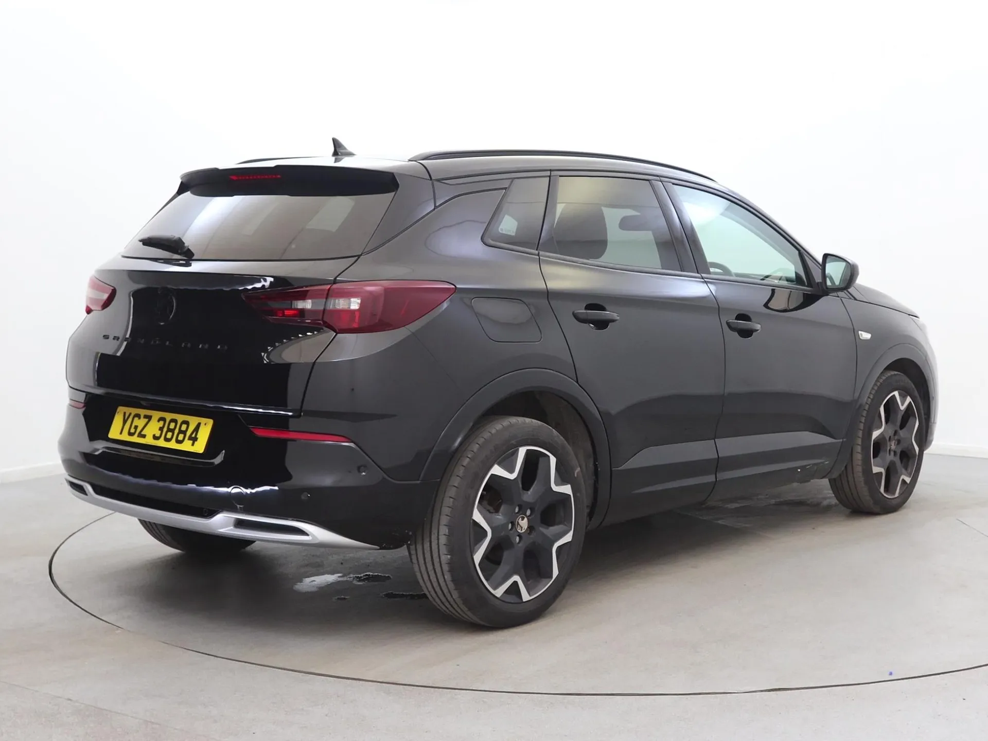 2022 Vauxhall Grandland thumbnail 5