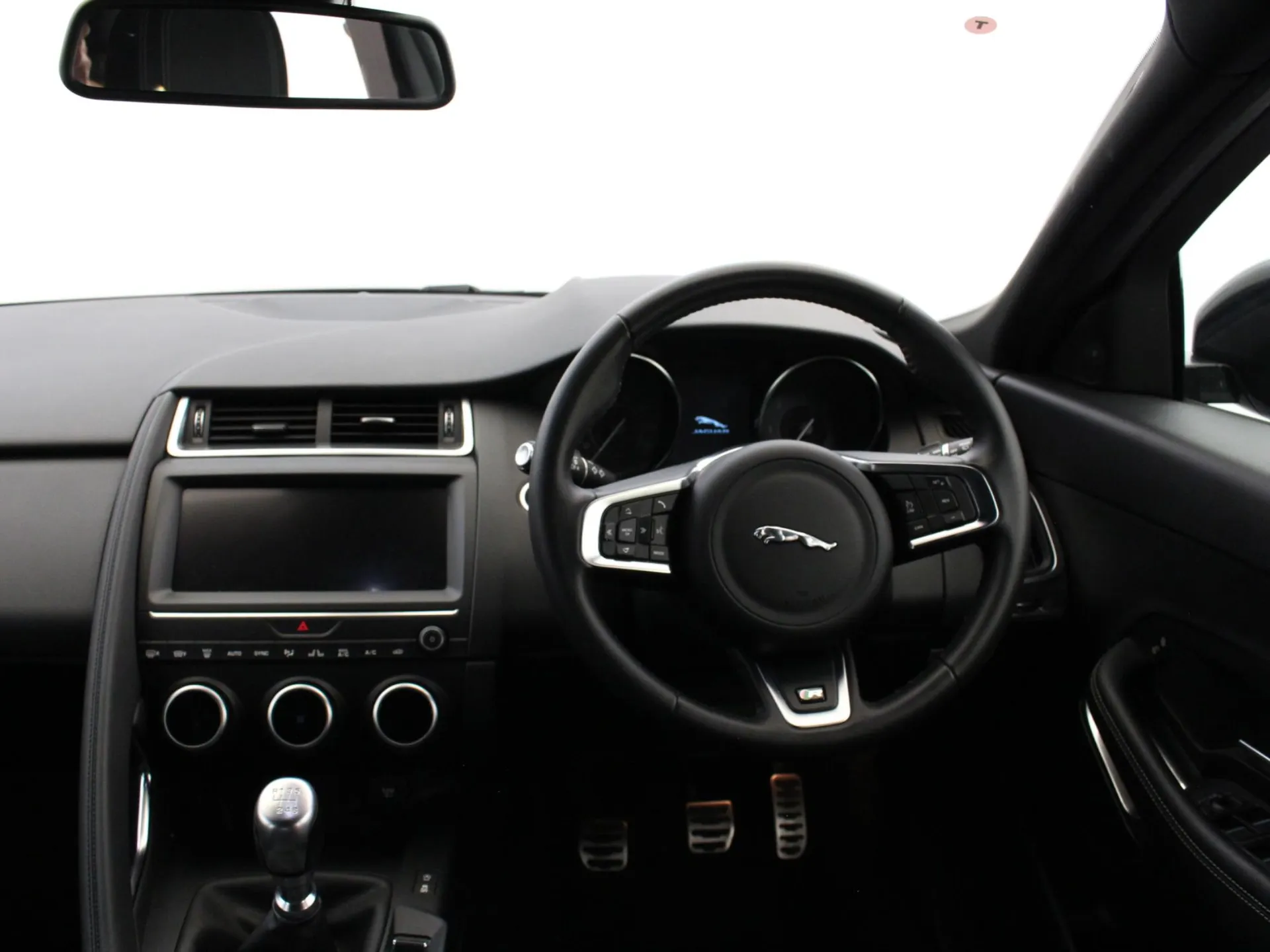 2020 Jaguar E-Pace thumbnail 13