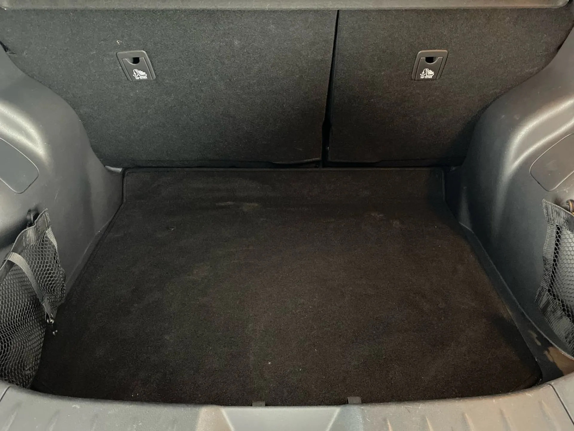 2023 Nissan Leaf thumbnail 24