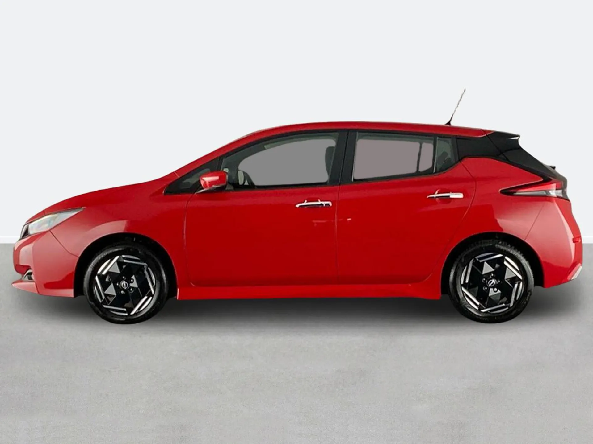 2023 Nissan Leaf thumbnail 6