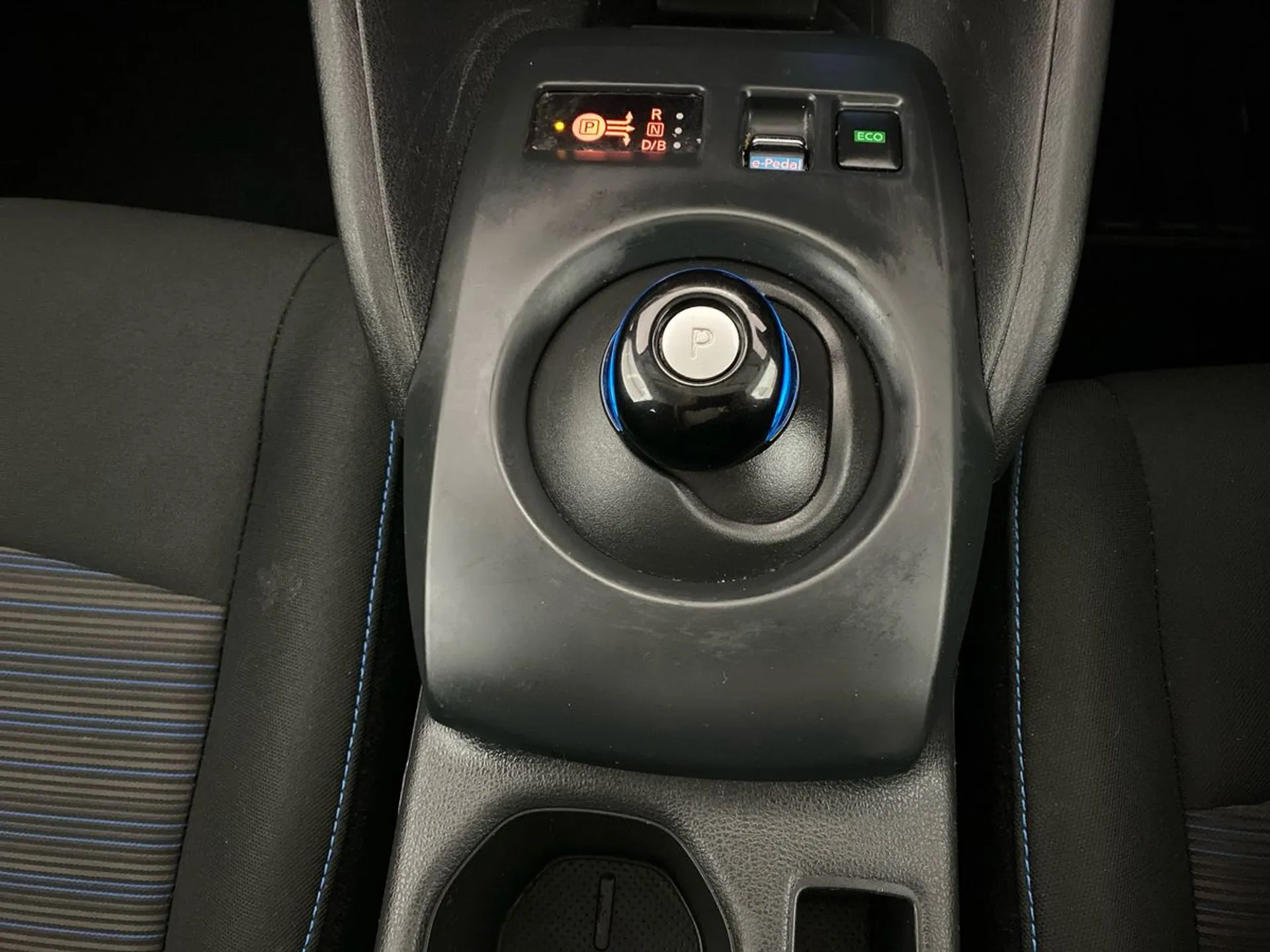 2023 Nissan Leaf thumbnail 22