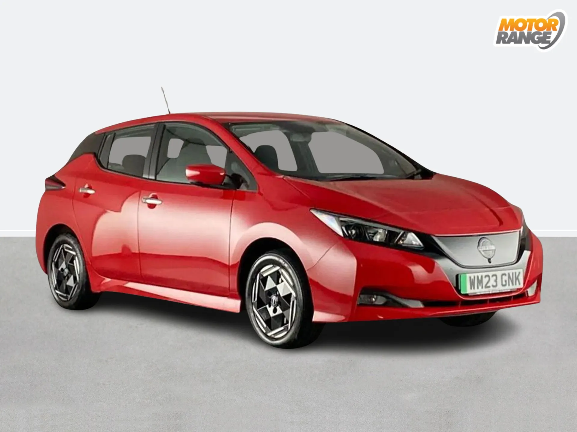 2023 Nissan Leaf — photo 1 of 5