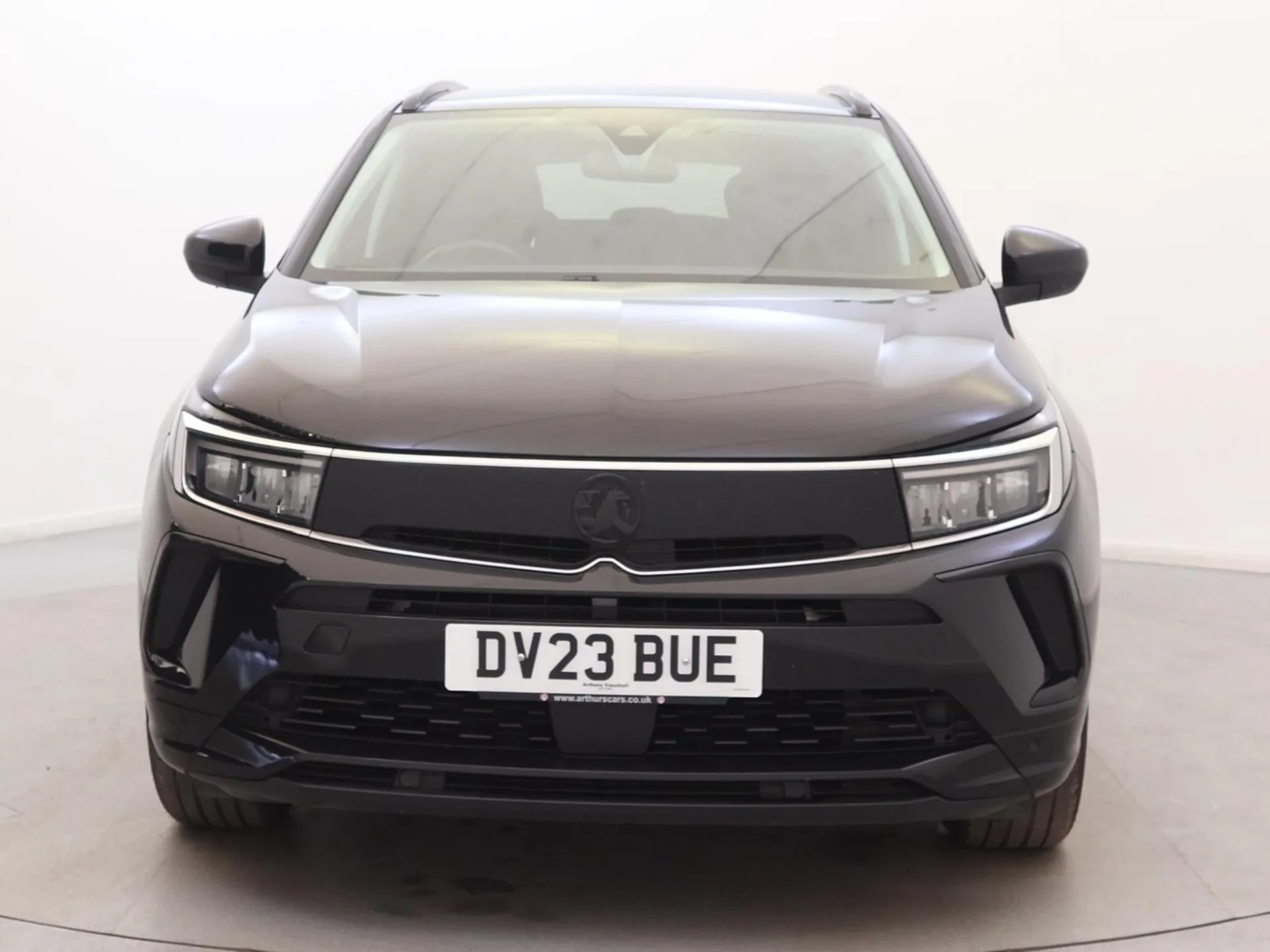 2023 Vauxhall Grandland thumbnail 2