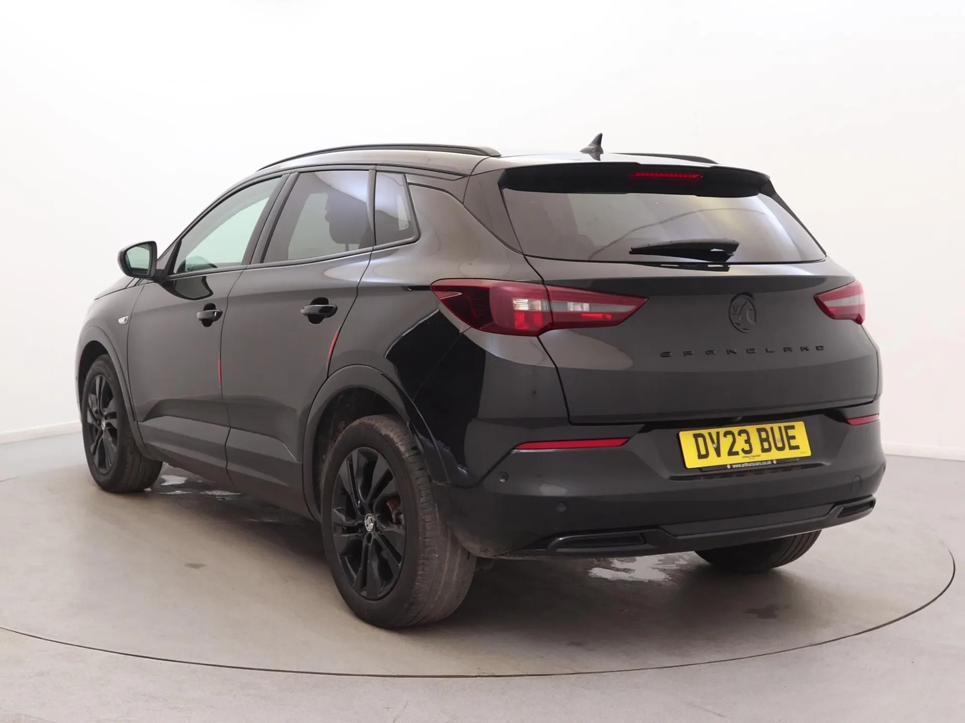 2023 Vauxhall Grandland thumbnail 7
