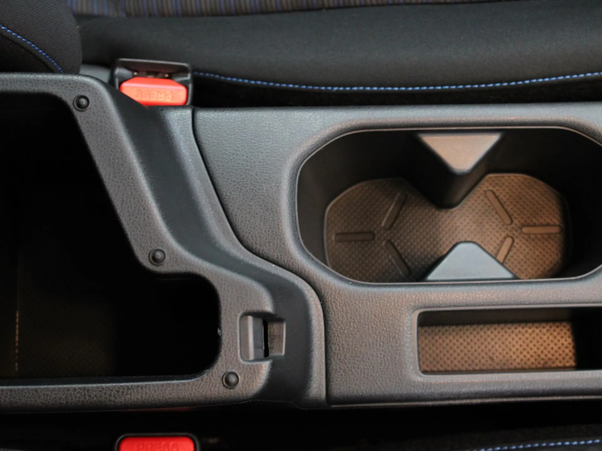 2022 Nissan Leaf thumbnail 22