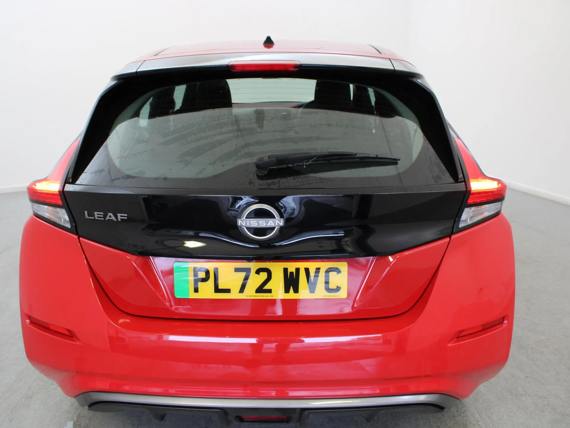 2022 Nissan Leaf thumbnail 24