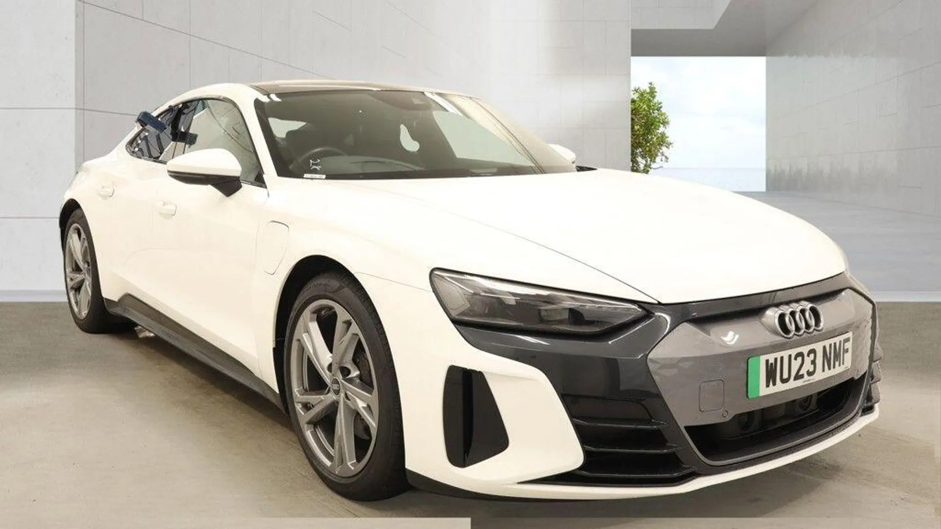 WU23NMF Audi e-tron GT 93.4kWh Auto quattro 4dr Image #1