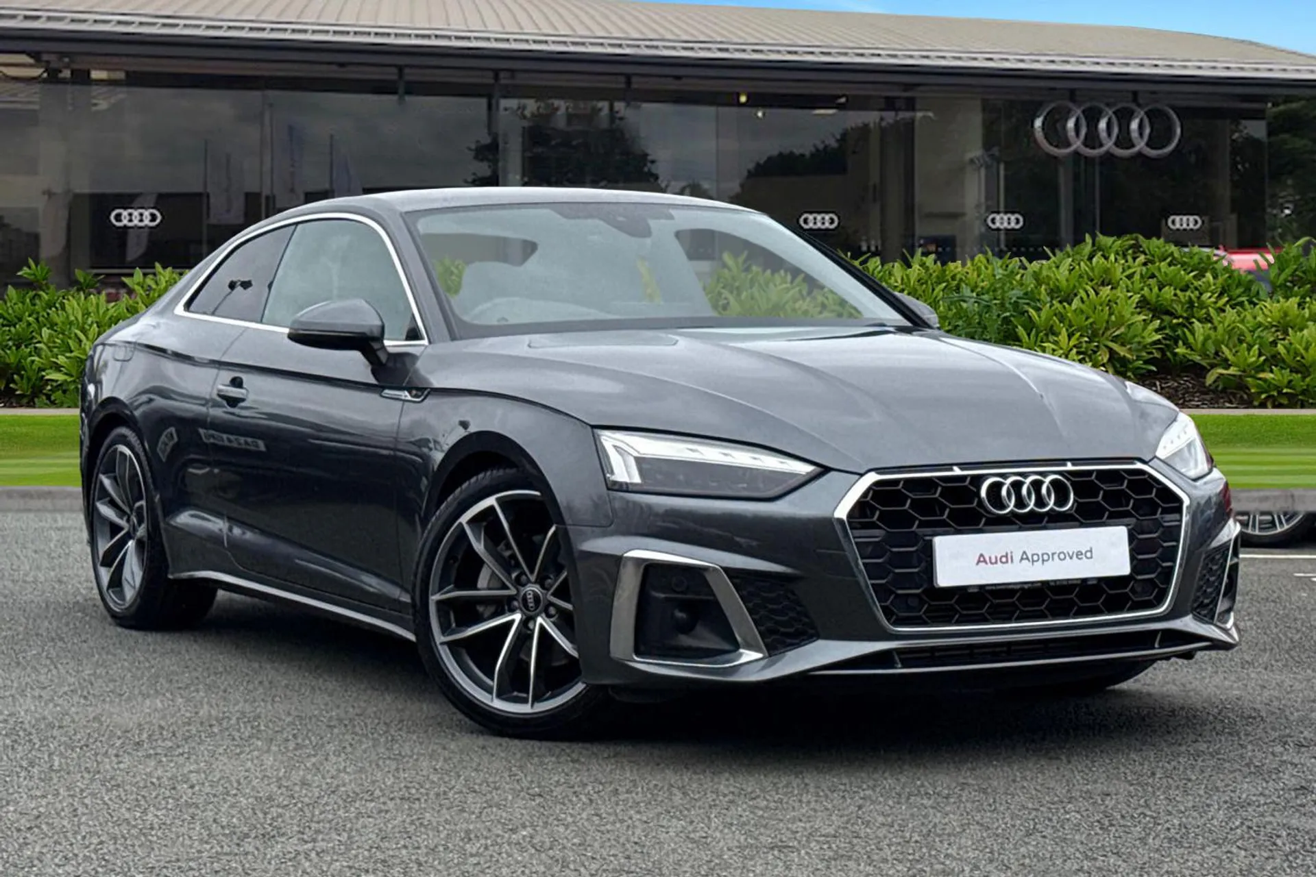 DY72JGZ Audi A5 Coup- S line 40 TFSI  204 PS S tronic Image #1