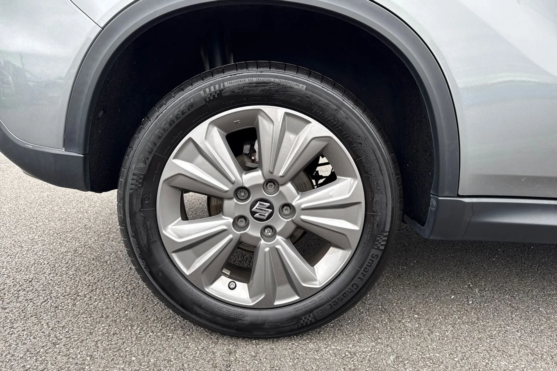 k*6様 silver トップ KM19AVX Suzuki Vitara 1.0 Boosterjet SZ-T Euro 6 (s/s) 5dr in