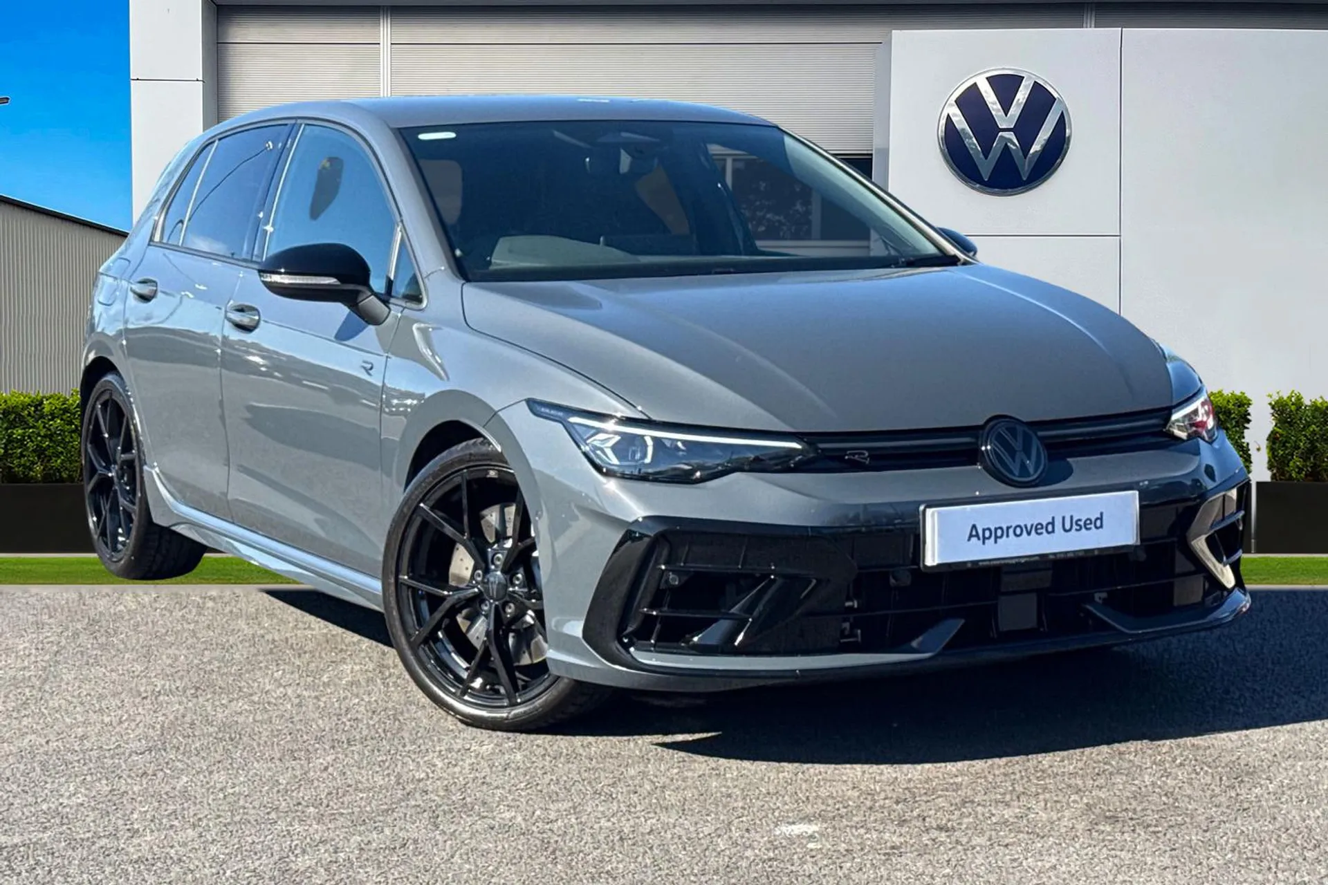 2026 Volkswagen Golf 2.0 TSI R Black Edition