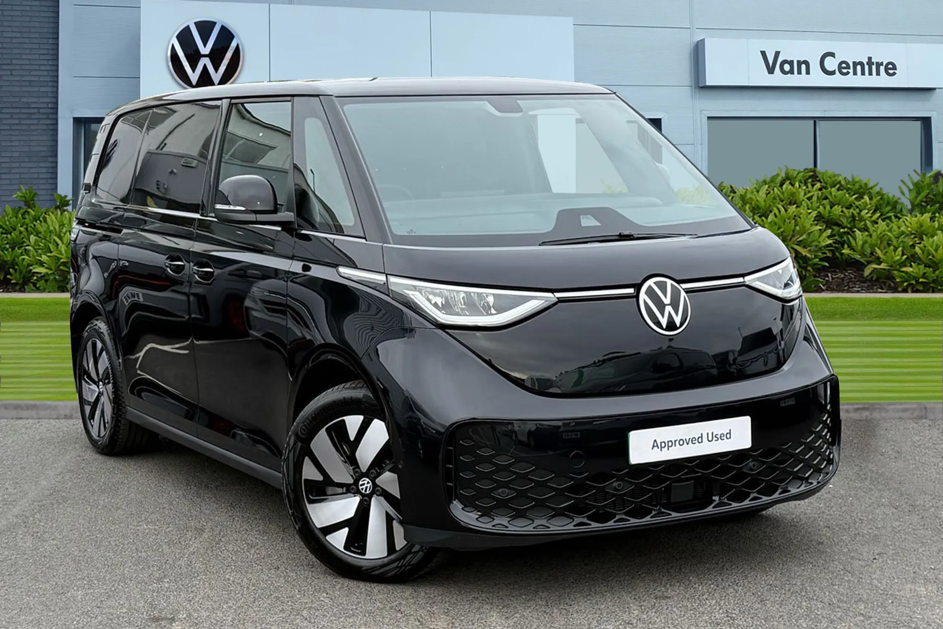KJ25LGK Volkswagen Id. Buzz Cargo 210kW Commerce 79kWh Auto-Tailgate Image #1