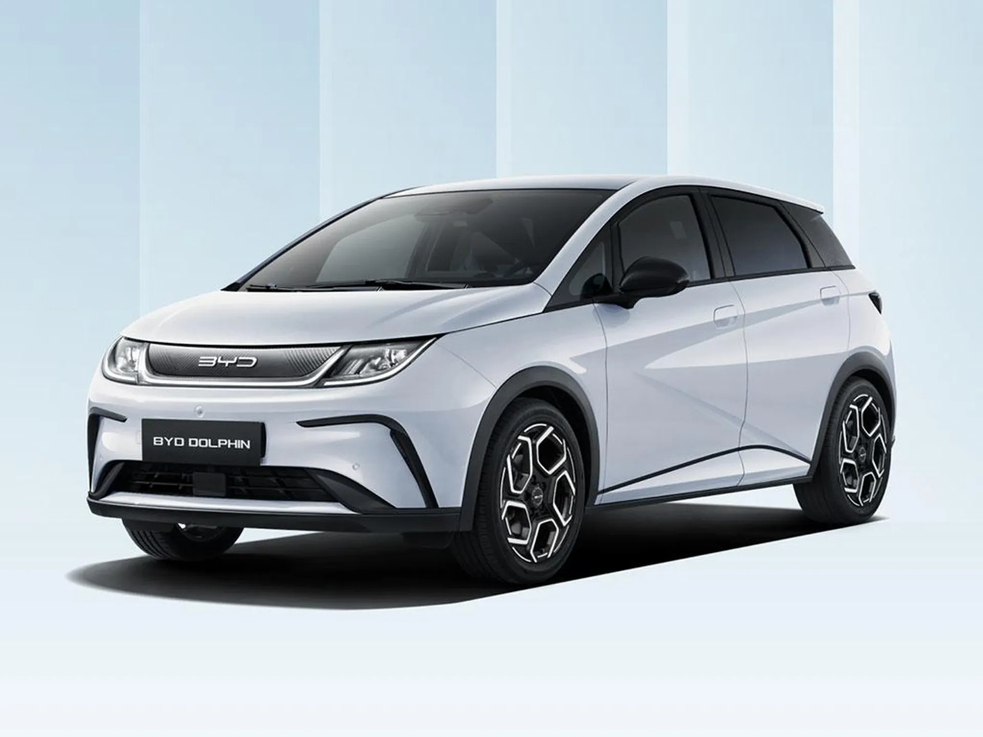  BYD Dolphin 60.48kWh Comfort Auto 5dr Image #1